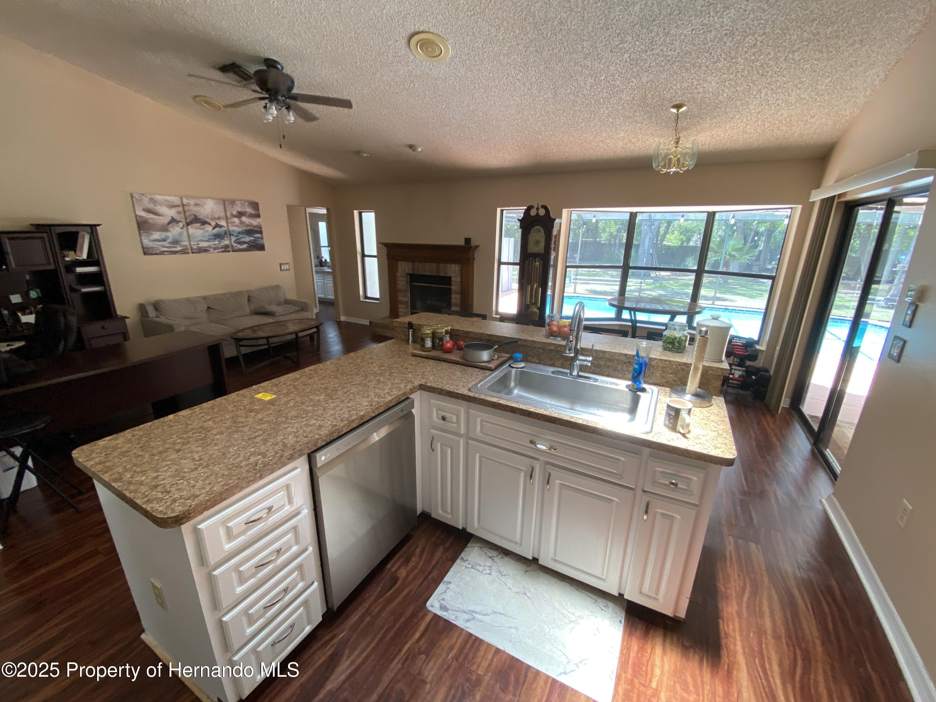 12090 Stoneville Court, Spring Hill, Florida image 12