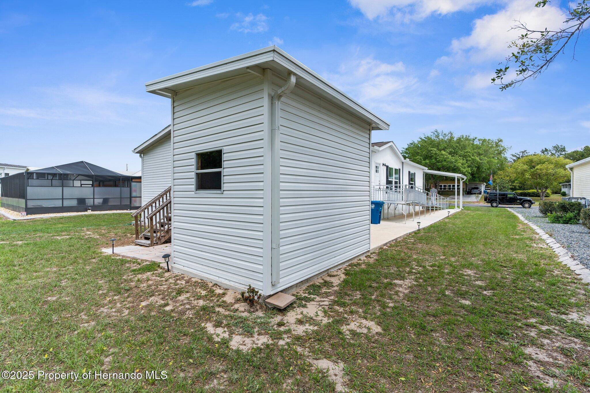 15061 Brookridge Boulevard, Brooksville, Florida image 39