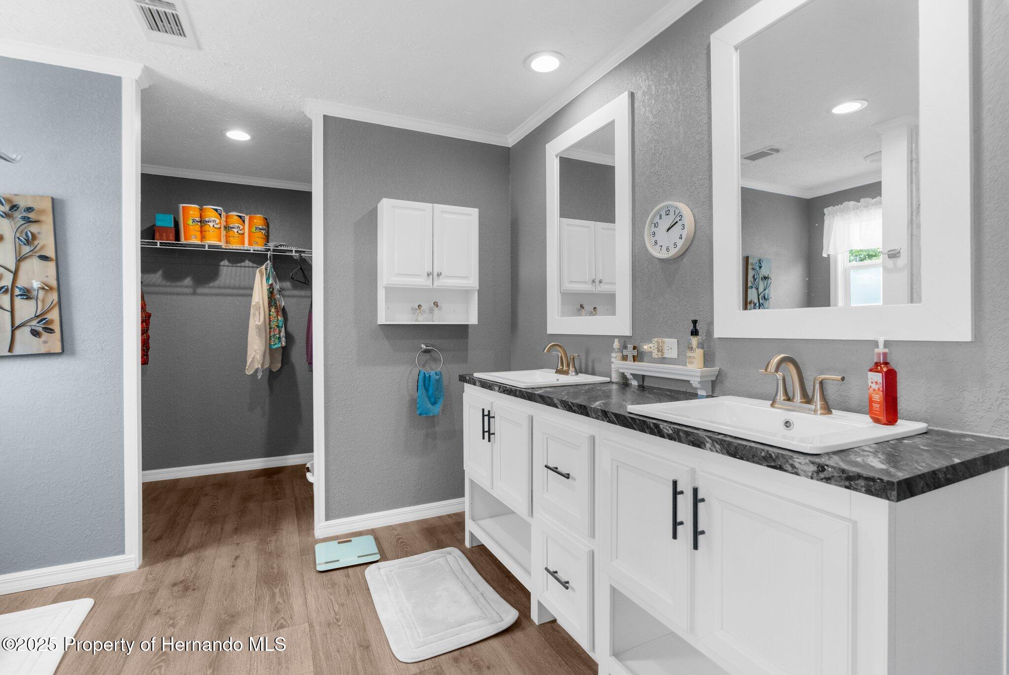 15061 Brookridge Boulevard, Brooksville, Florida image 28