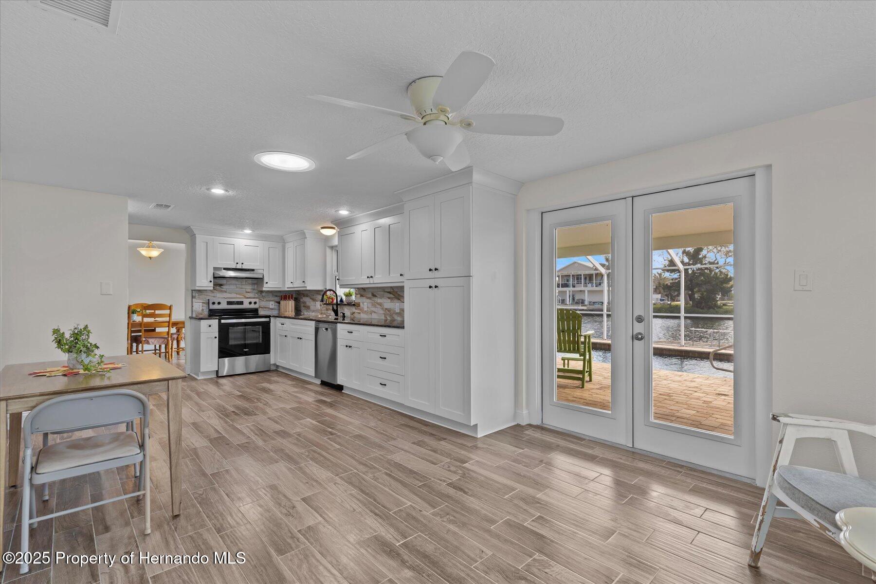 3328 Gulfview Drive, HERNANDO BEACH, Florida image 22