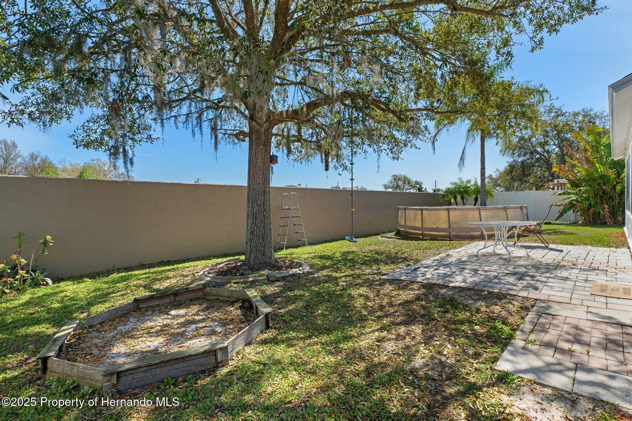 4804 Crestknoll Lane, New Port Richey, Florida image 27