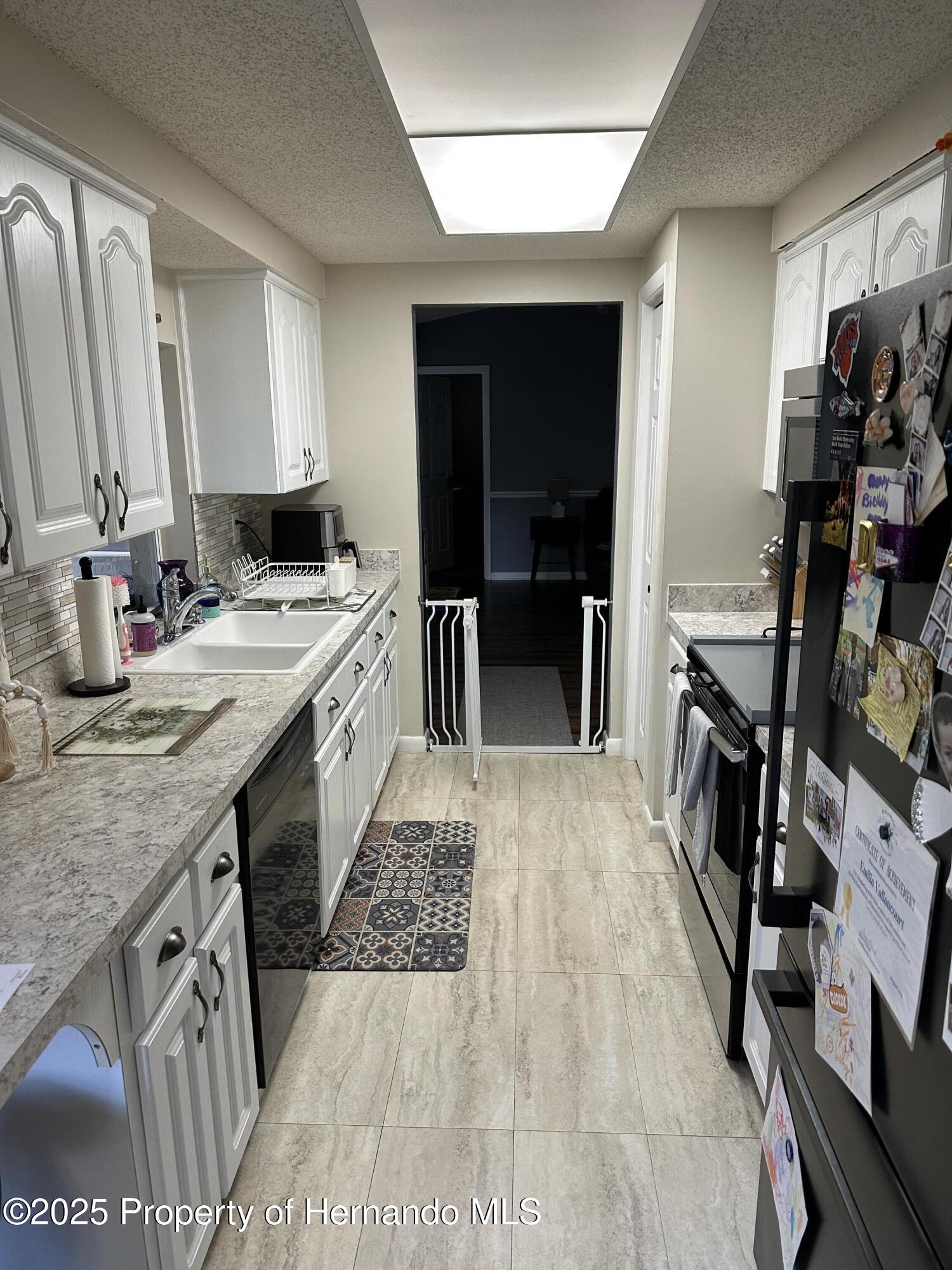 2158 Clayton Avenue, Spring Hill, Florida image 10