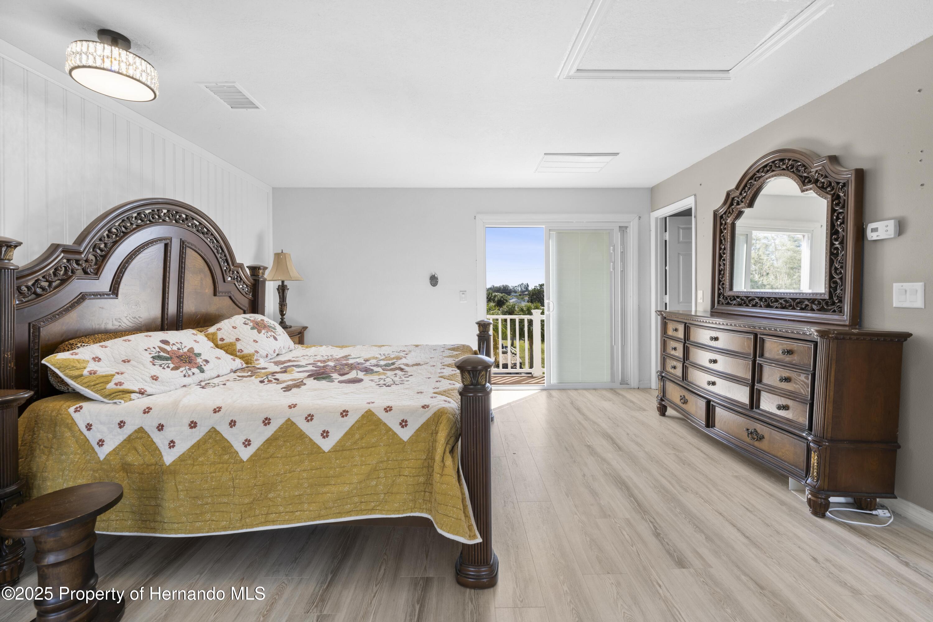 6633 Driftwood Drive, Hudson, Florida image 26