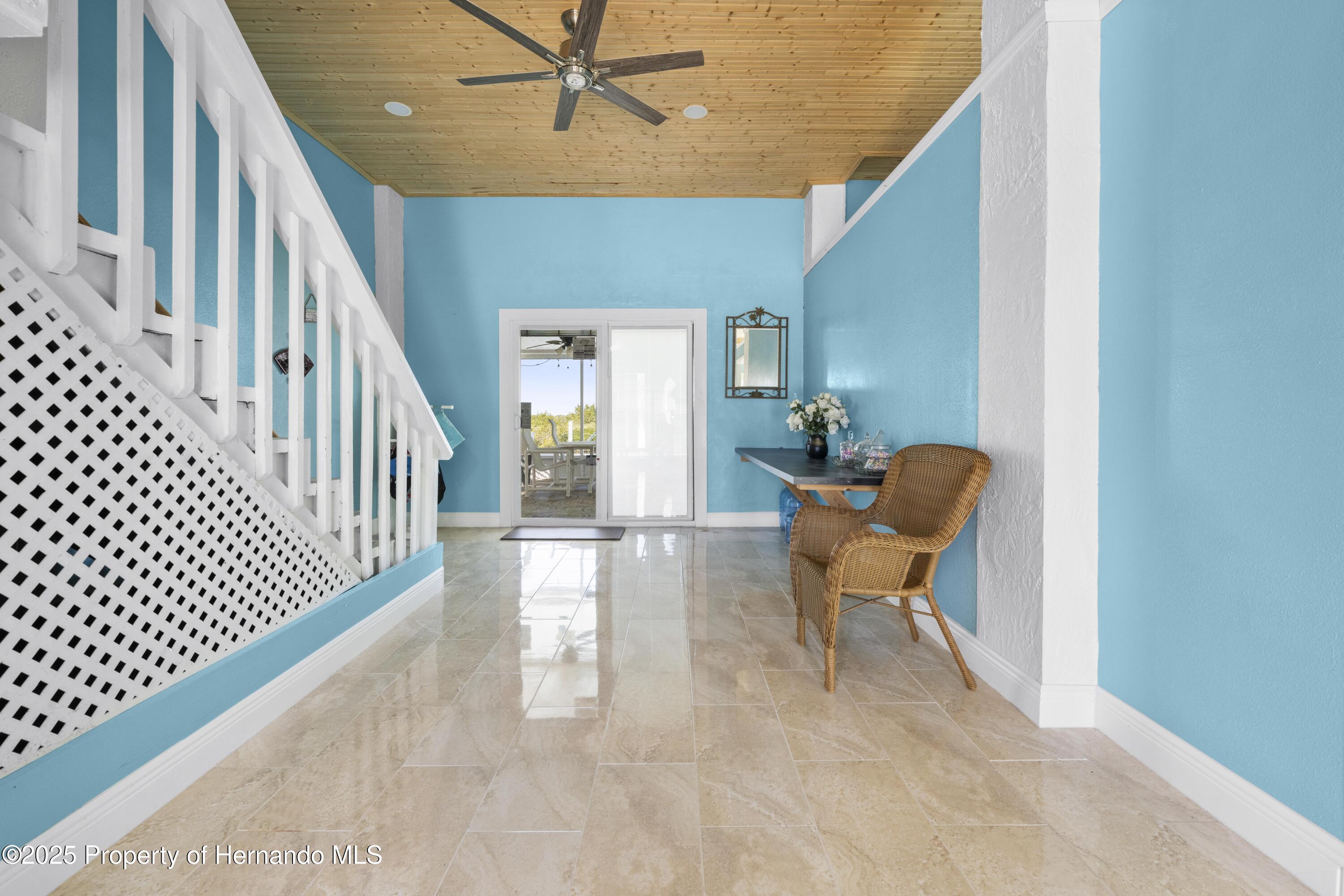 6633 Driftwood Drive, Hudson, Florida image 13