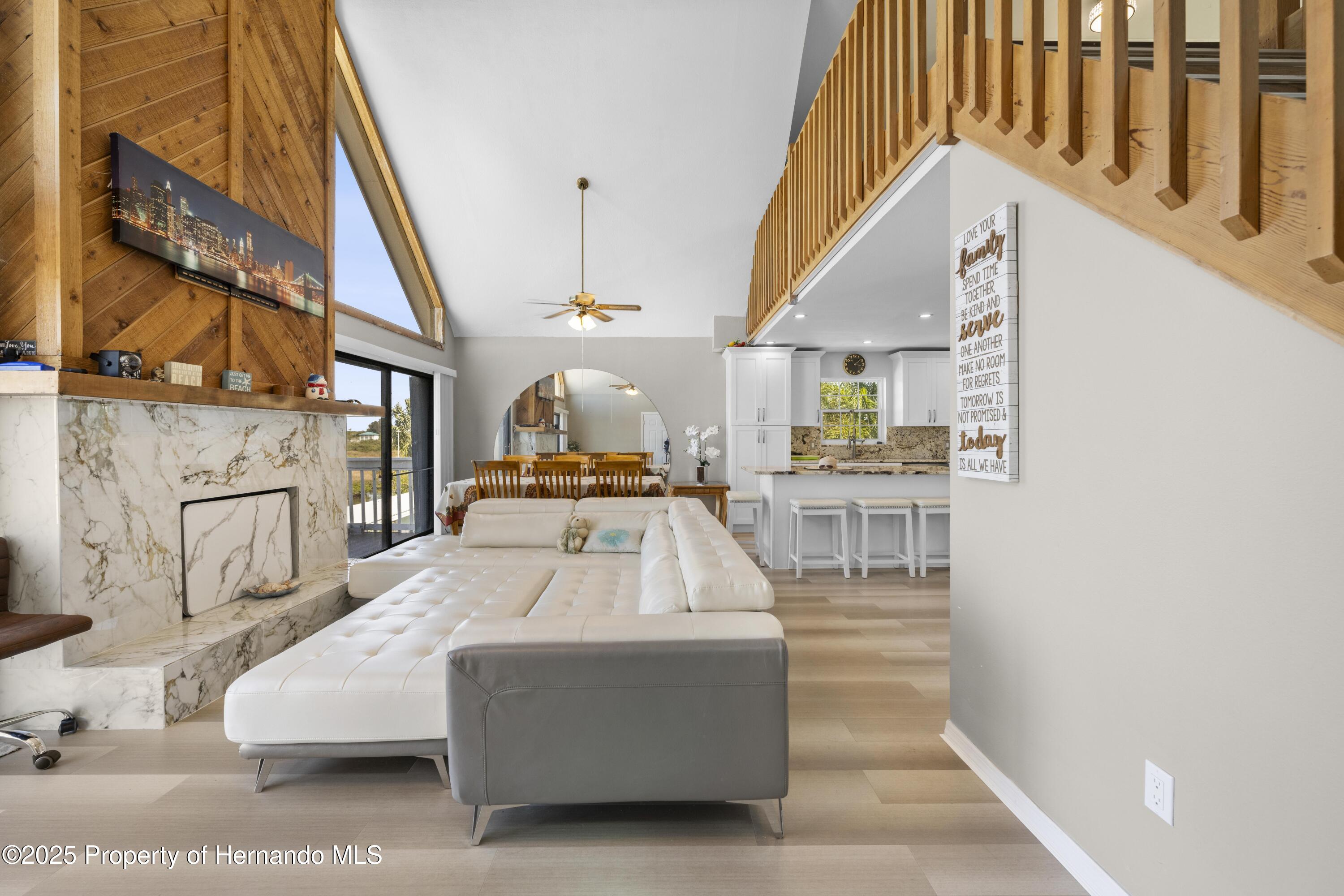 6633 Driftwood Drive, Hudson, Florida image 36
