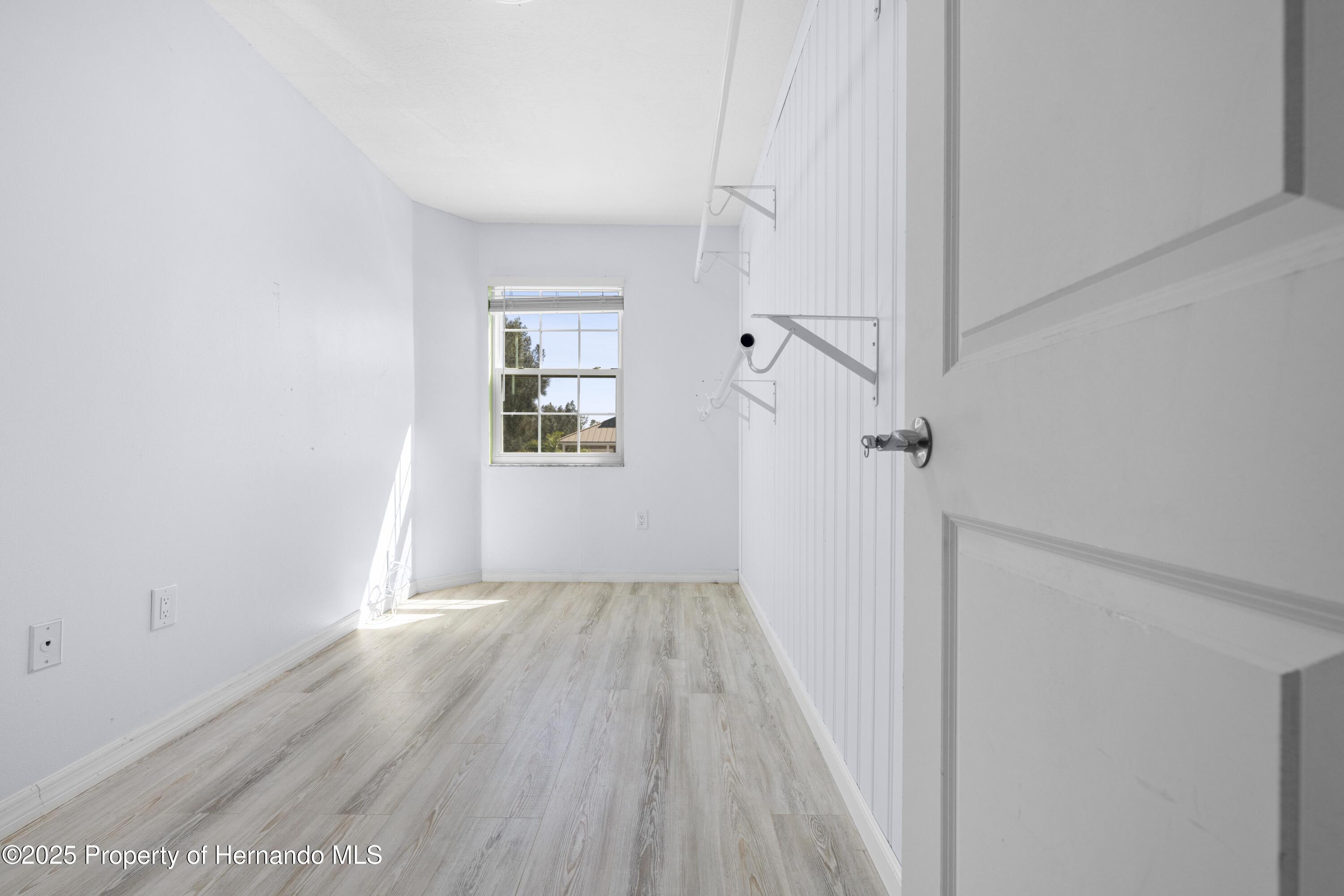 6633 Driftwood Drive, Hudson, Florida image 34