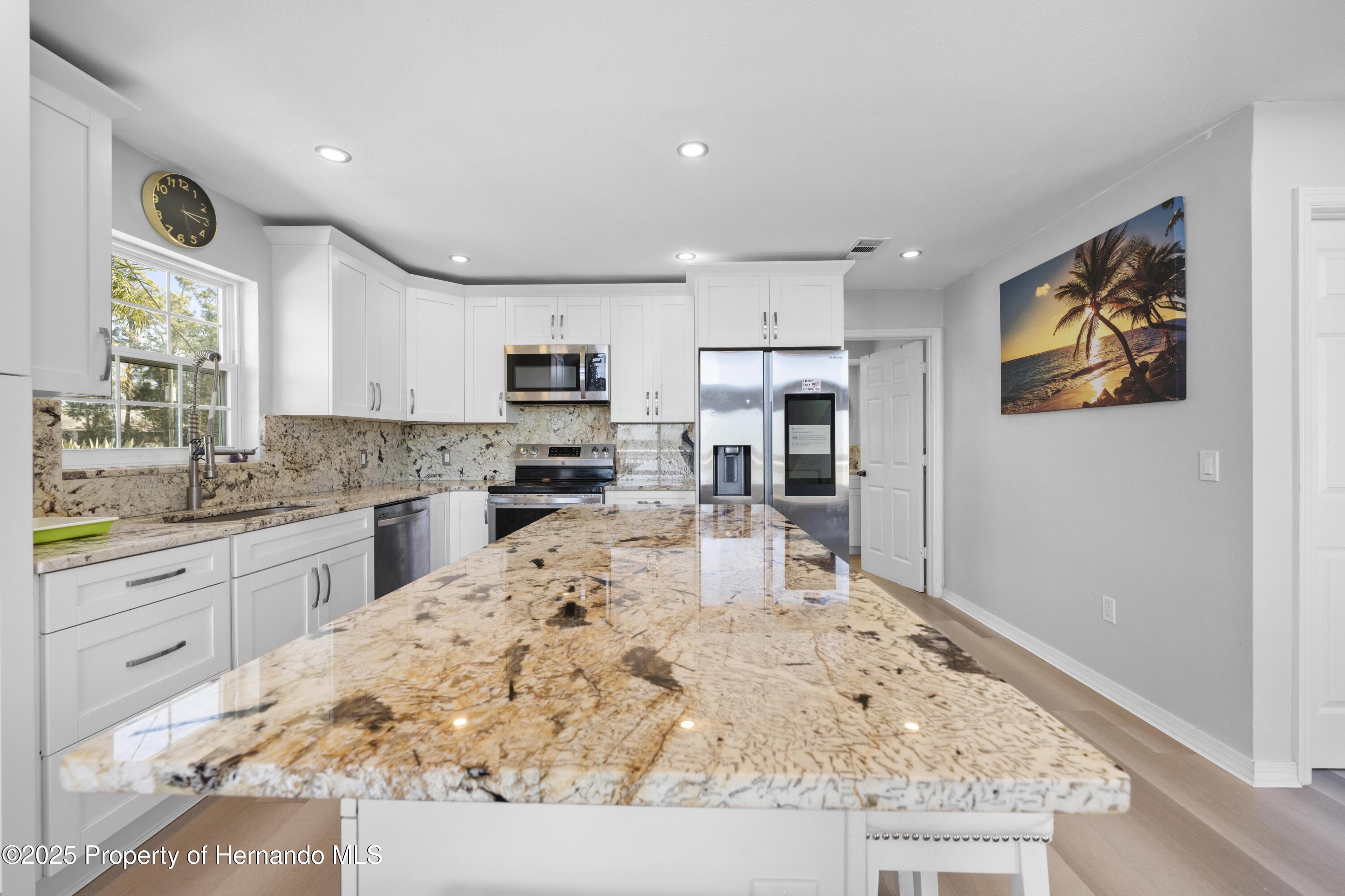 6633 Driftwood Drive, Hudson, Florida image 48