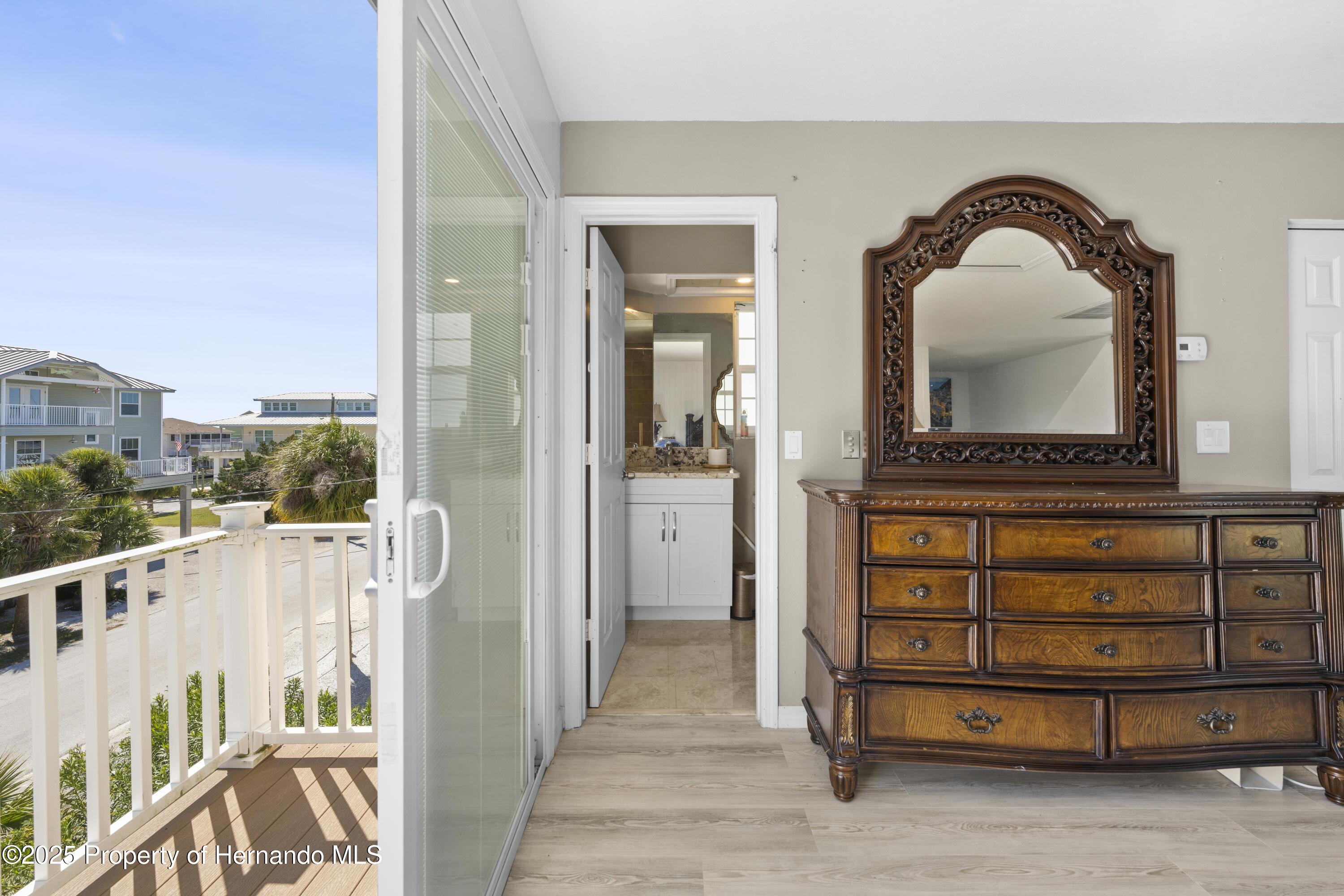 6633 Driftwood Drive, Hudson, Florida image 32