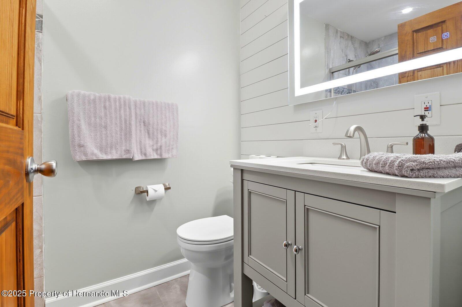 Inglis, Florida 34449, United States, 2 Bedrooms Bedrooms, ,2 BathroomsBathrooms,Residential,Active,214890