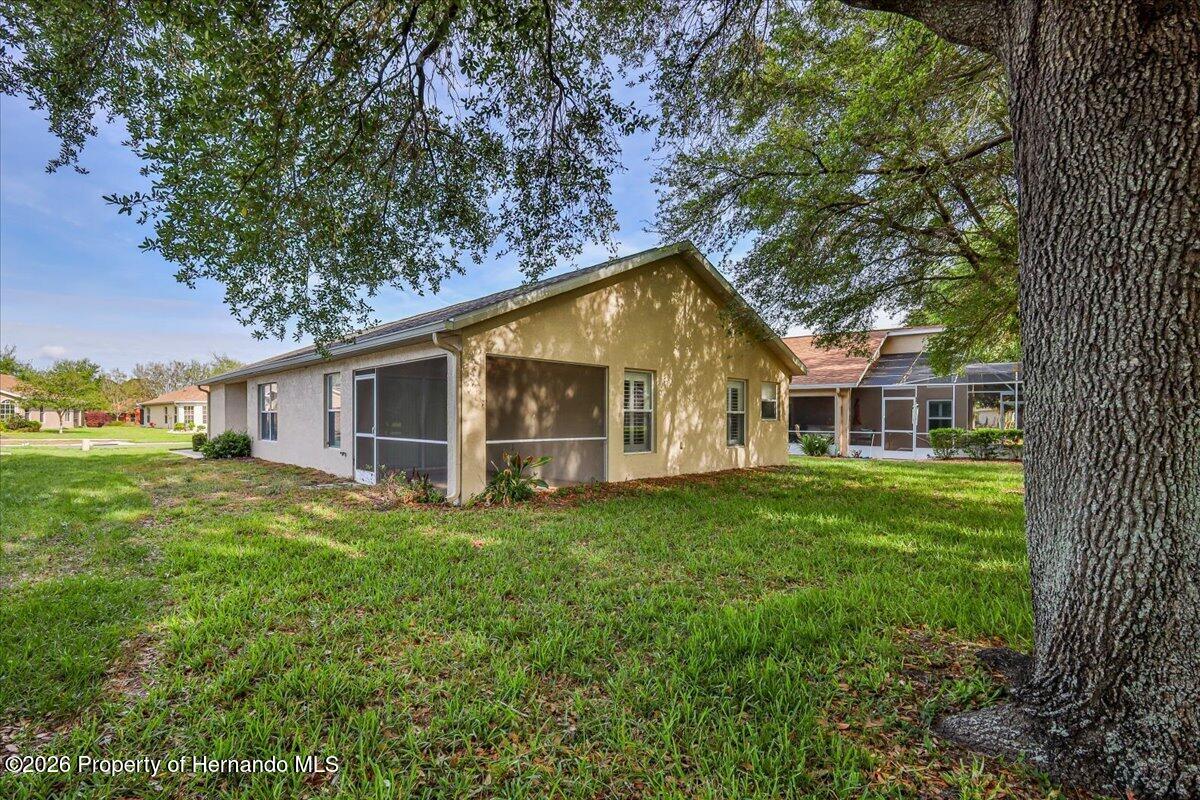 366 Barrington Court