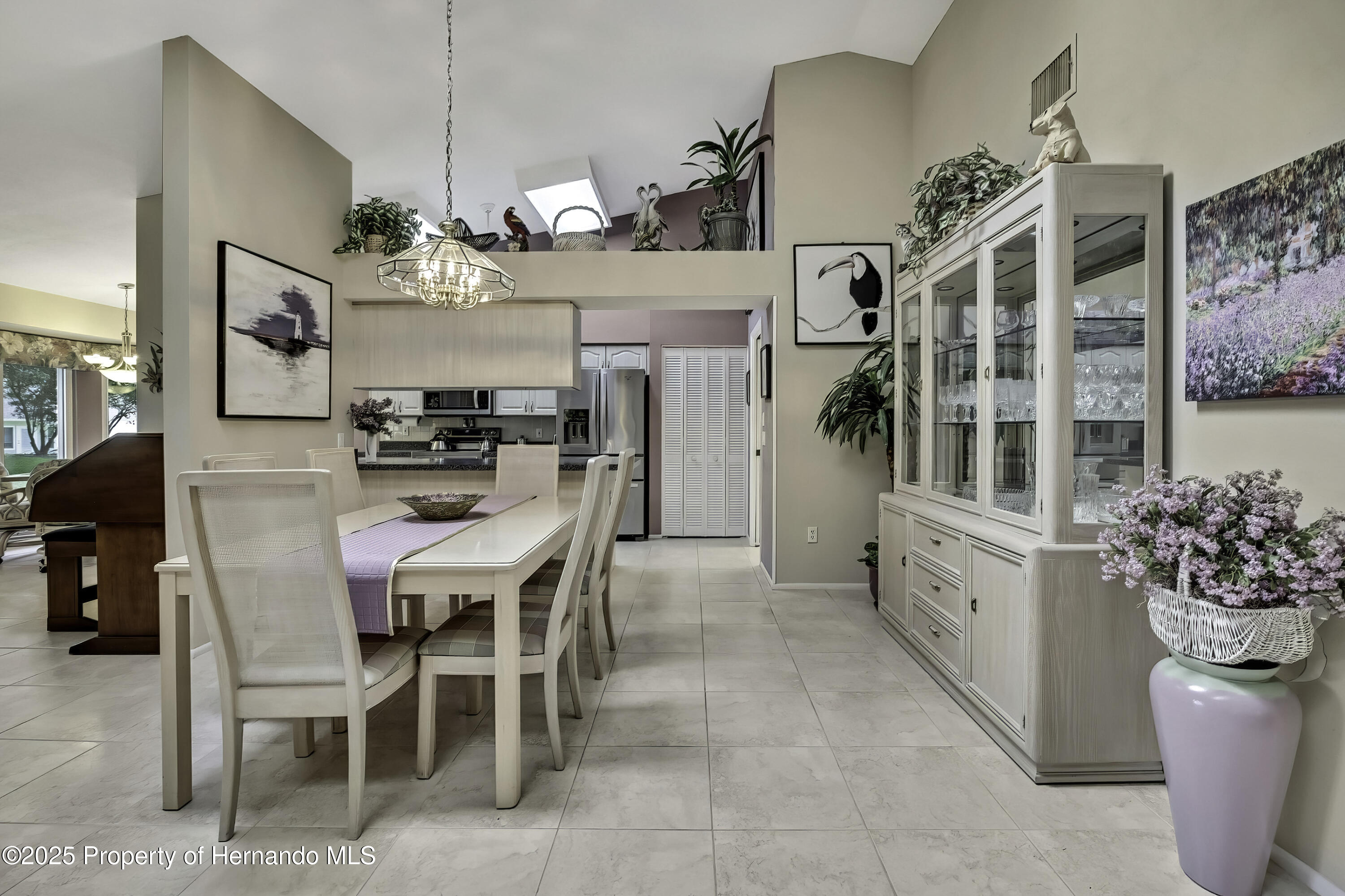 2439 Hidden Trail Drive, Spring Hill, Florida image 8