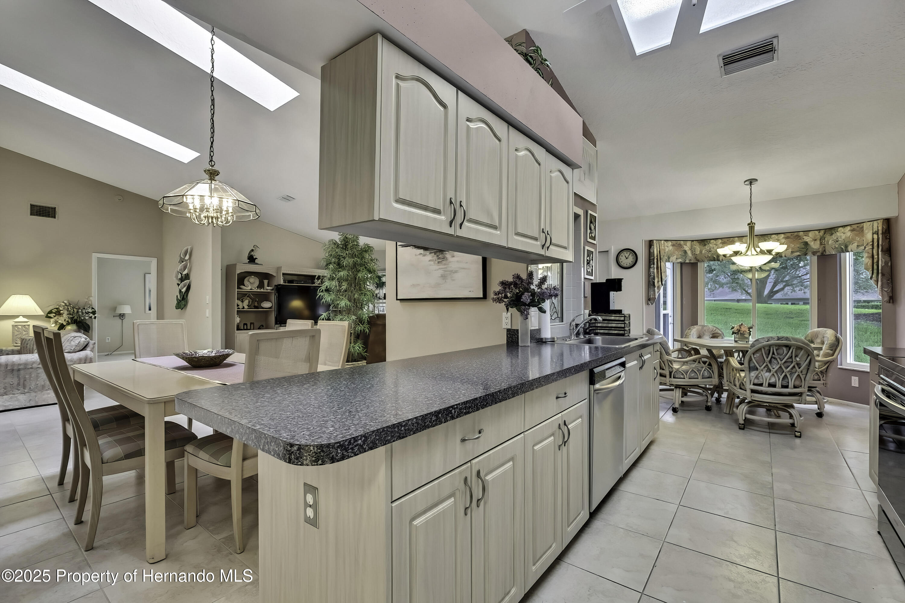 2439 Hidden Trail Drive, Spring Hill, Florida image 17