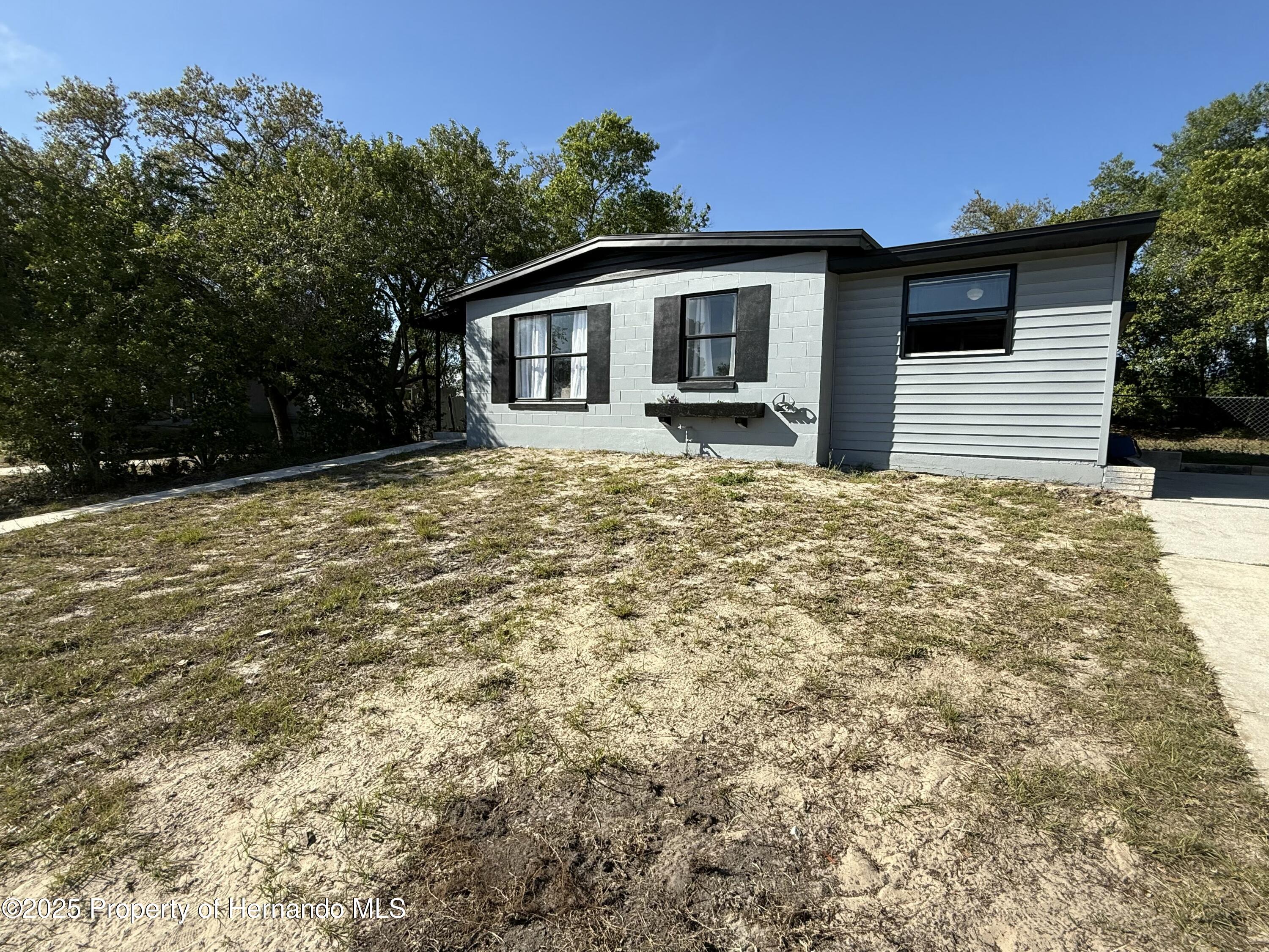 6339 Holiday Drive, Spring Hill, Florida image 3