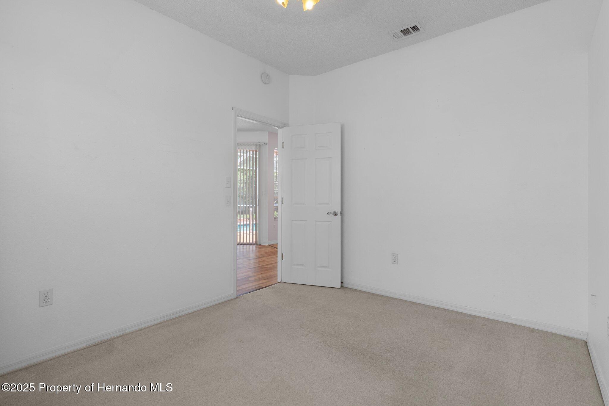 8382 Christopher Lane, Brooksville, Florida image 23