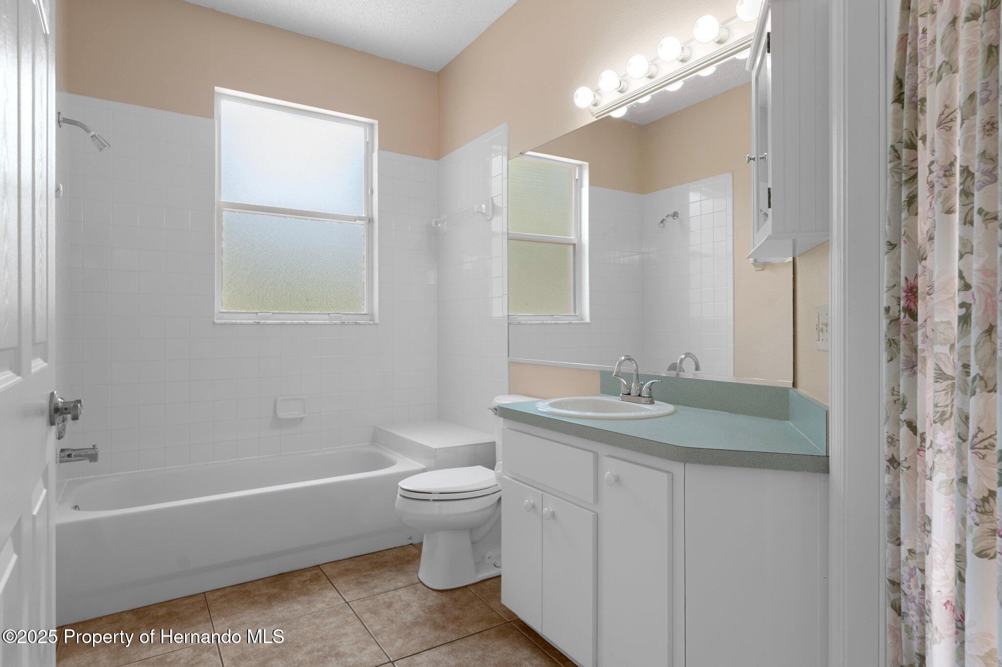 8382 Christopher Lane, Brooksville, Florida image 27