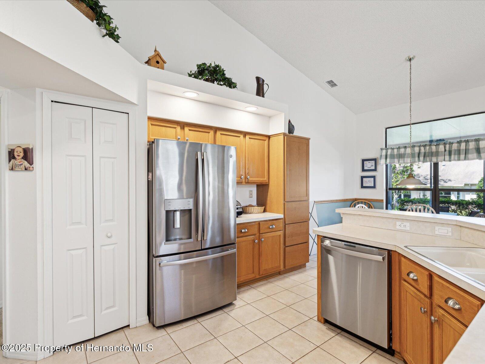 8013 Summerbreeze Terrace, Spring Hill, Florida image 22
