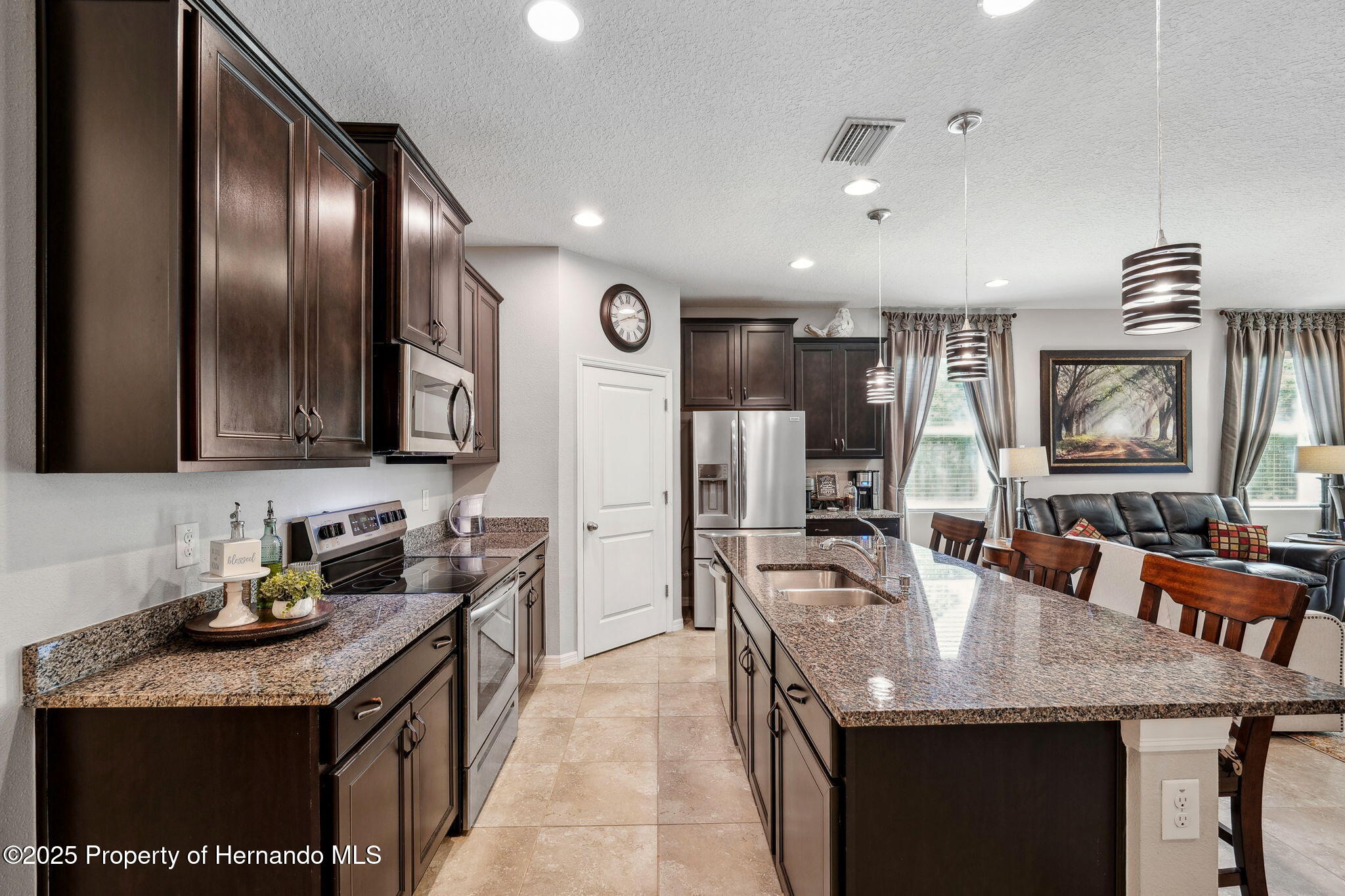 15793 Midnight Dove Court, Odessa, Florida image 12