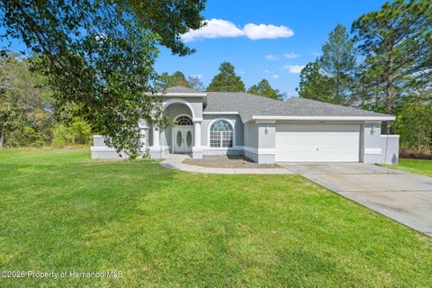 Homes For Sale - 11128 Lomita Wren Road<br/> Weeki Wachee, FL 34614