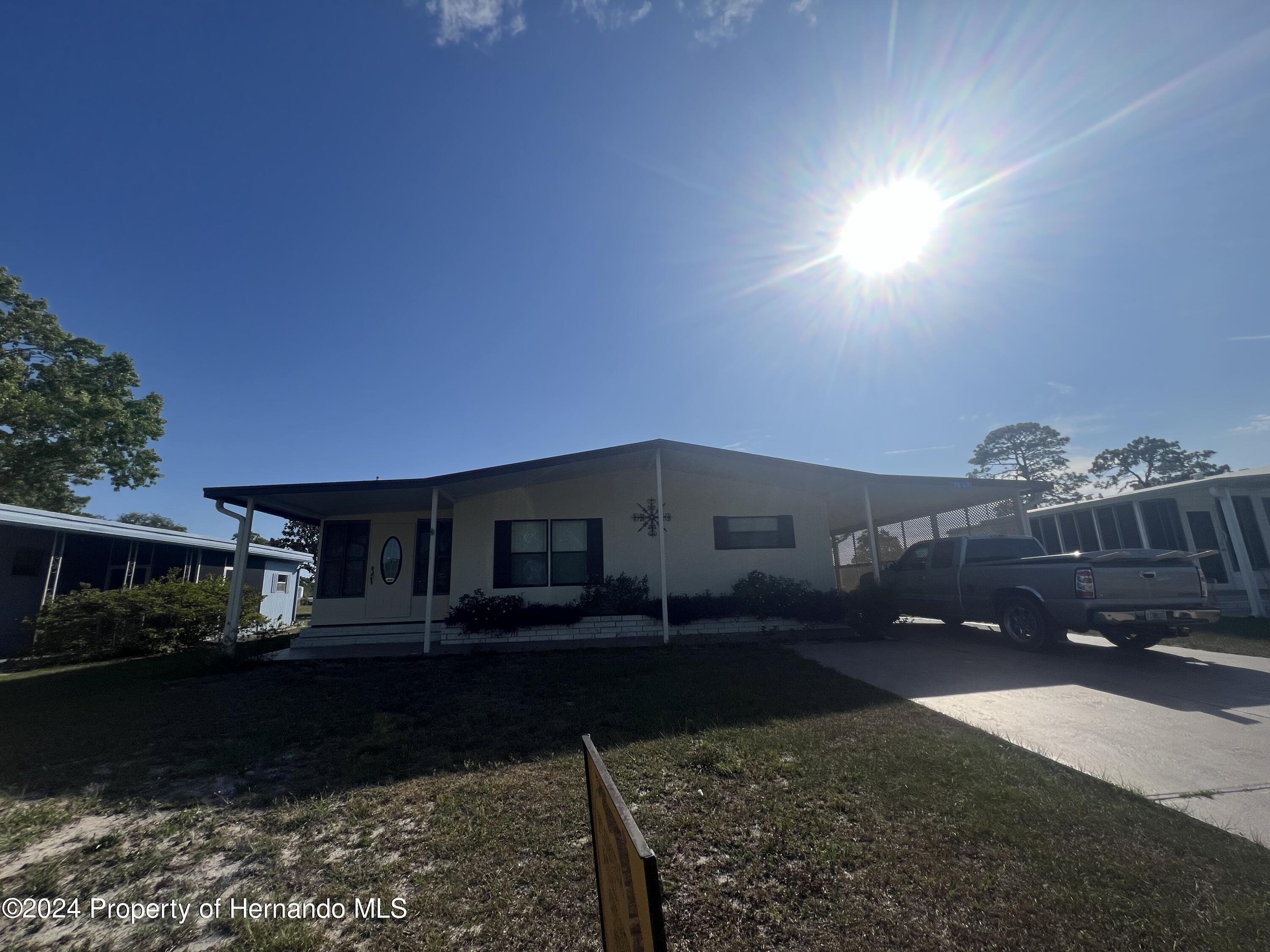 7447 Fairlane Avenue, Brooksville, Florida image 2