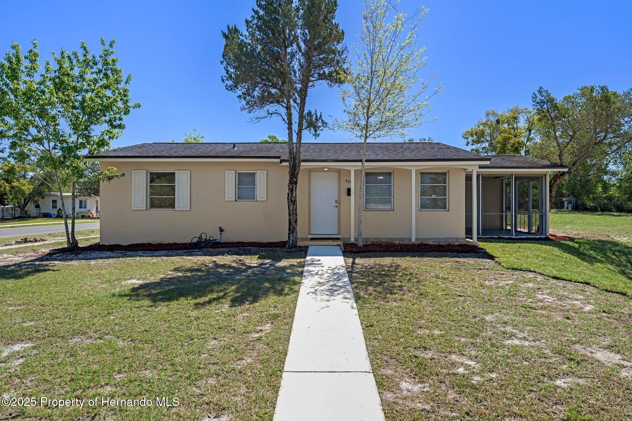 520 Copperfield Road, Spring Hill, Florida image 2
