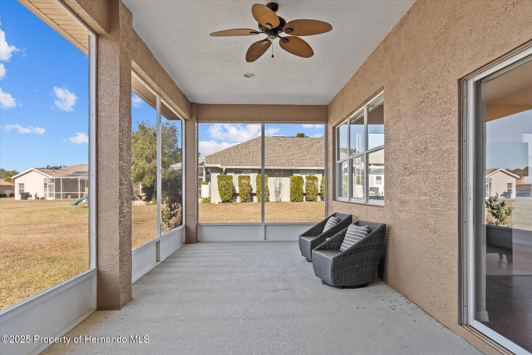 2309 Cross Tee Court, Brooksville, Florida image 37