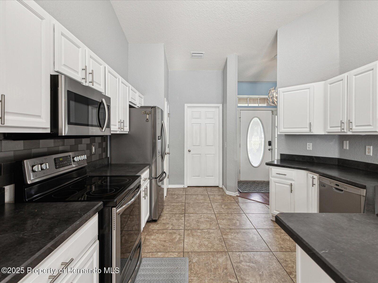 6076 Shiprock Avenue, Spring Hill, Florida image 11