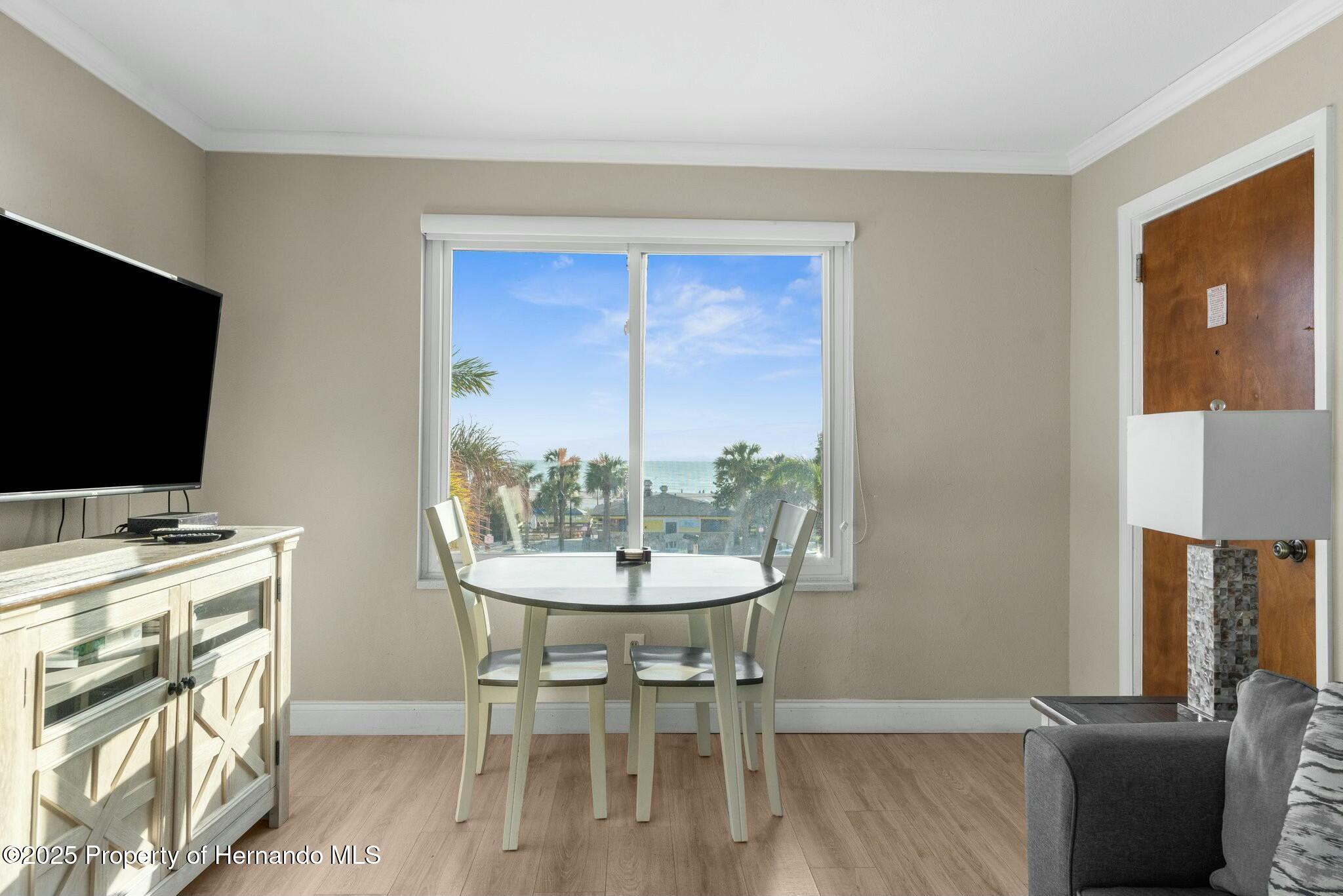 6800 Sunset Way #1006, Saint Petersburg, Florida image 5