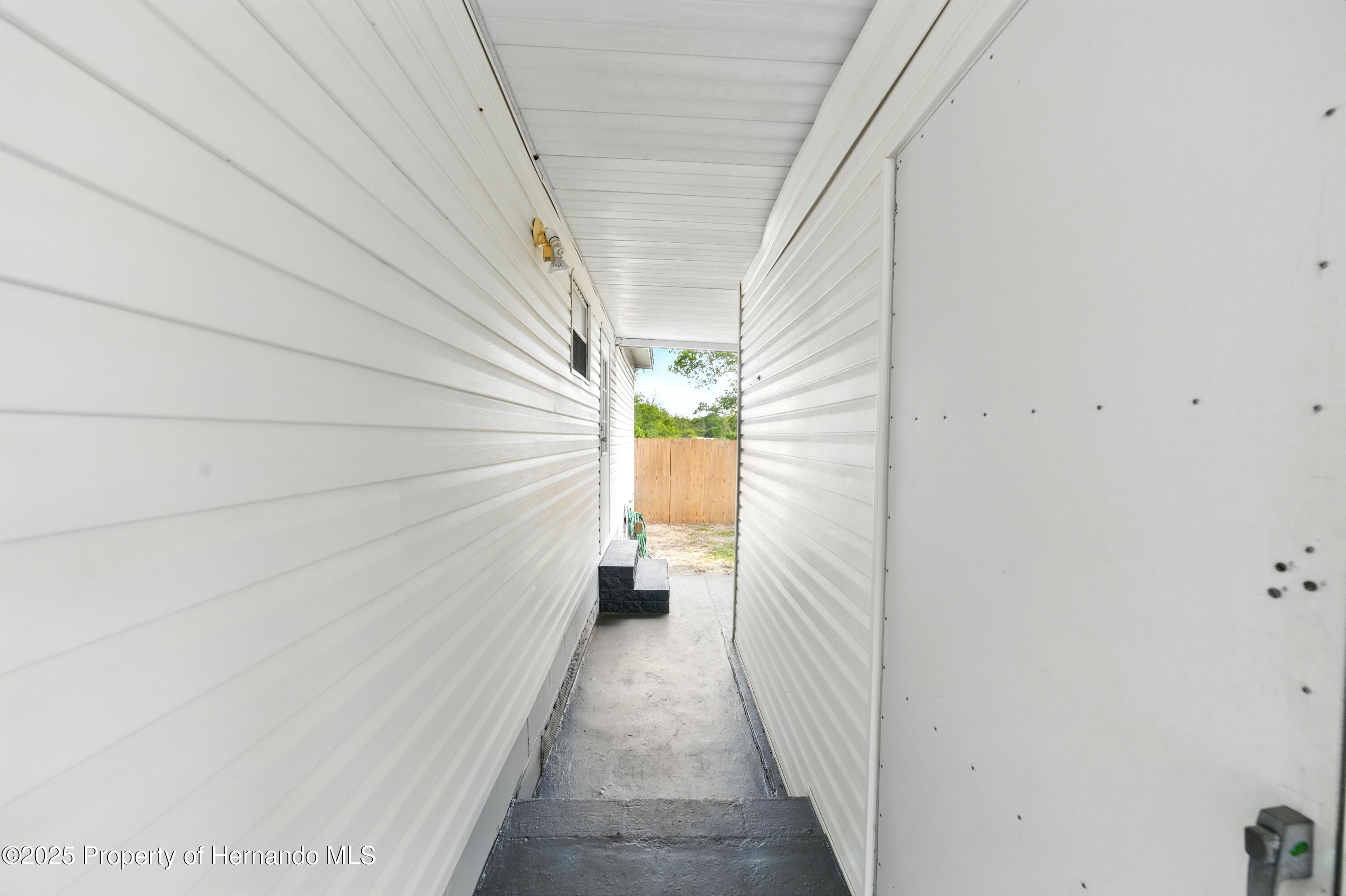 29163 Heckleman Street, Brooksville, Florida image 27
