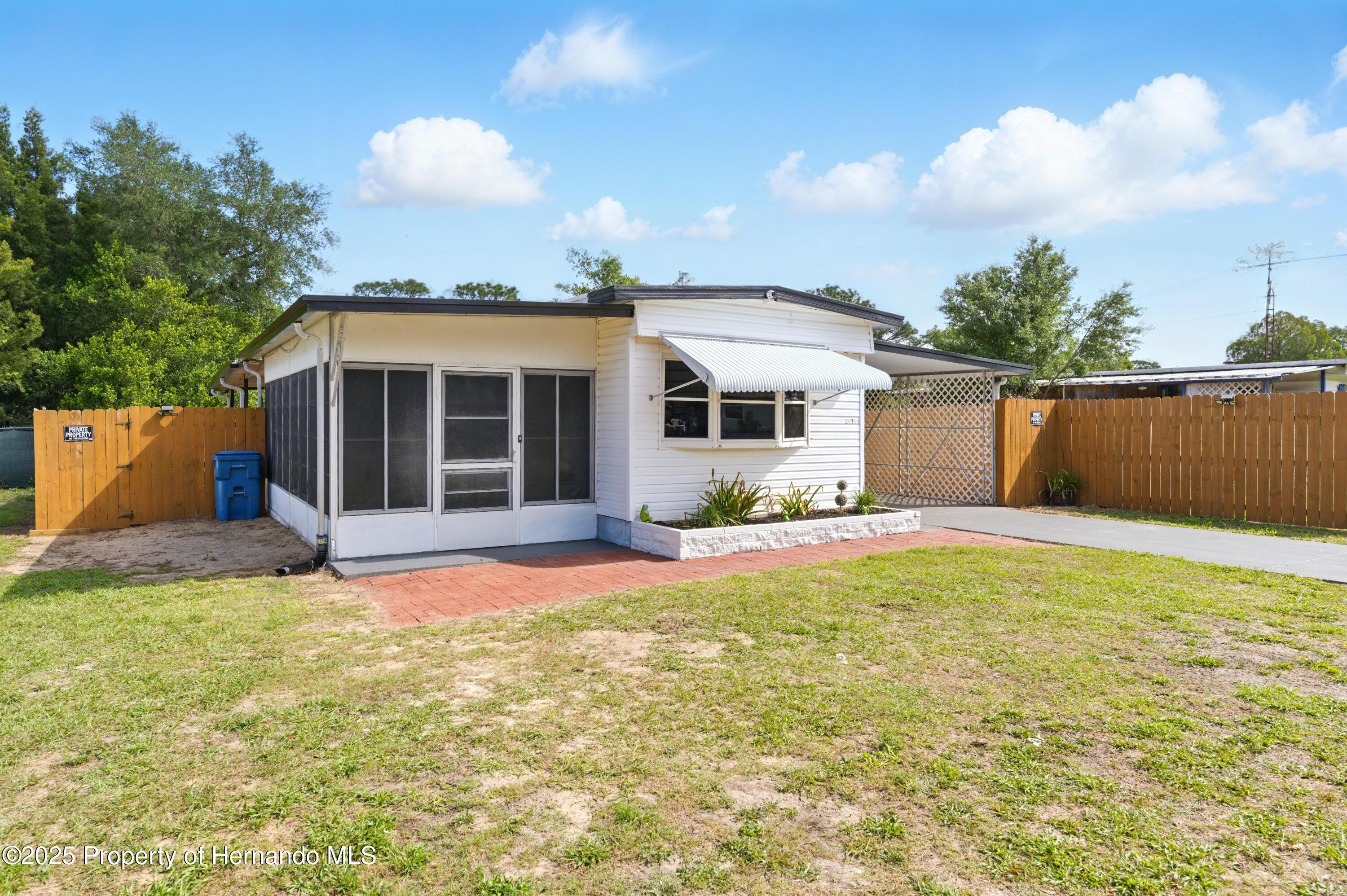 29163 Heckleman Street, Brooksville, Florida image 1