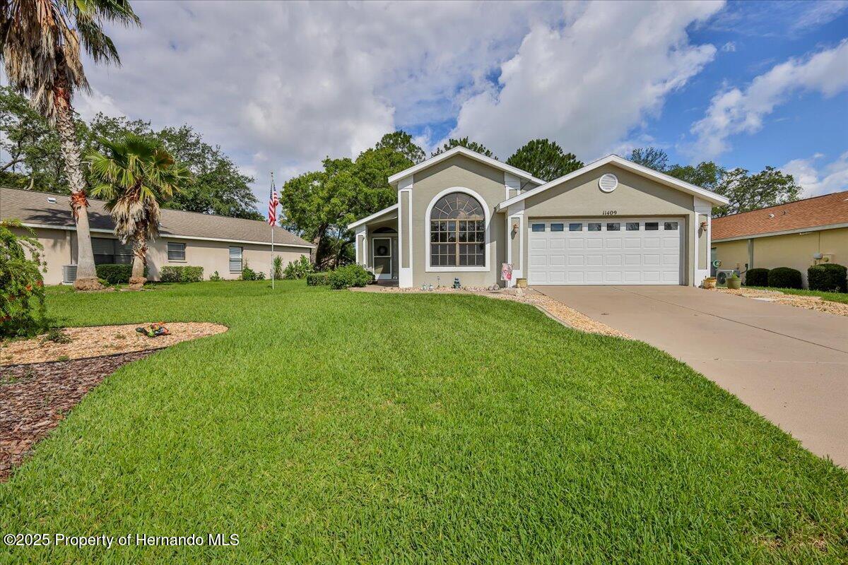 11409 Deercroft Court, Spring Hill, Florida image 2
