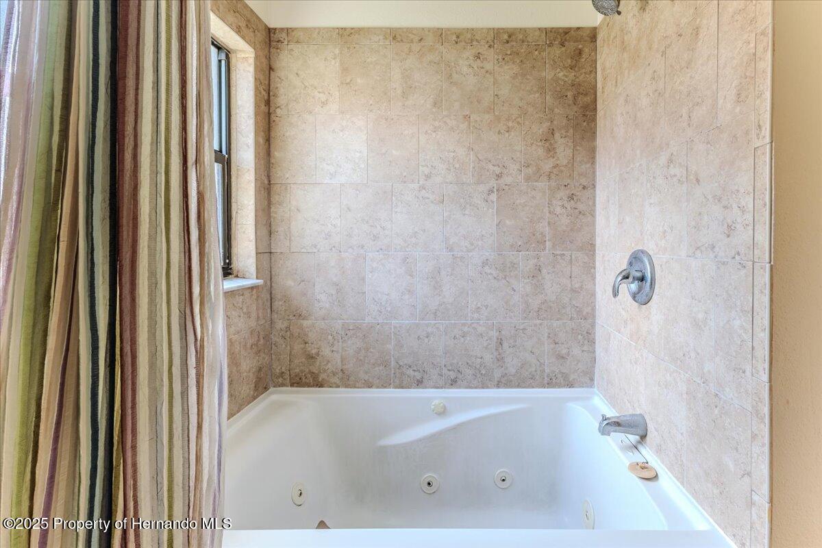 11409 Deercroft Court, Spring Hill, Florida image 31
