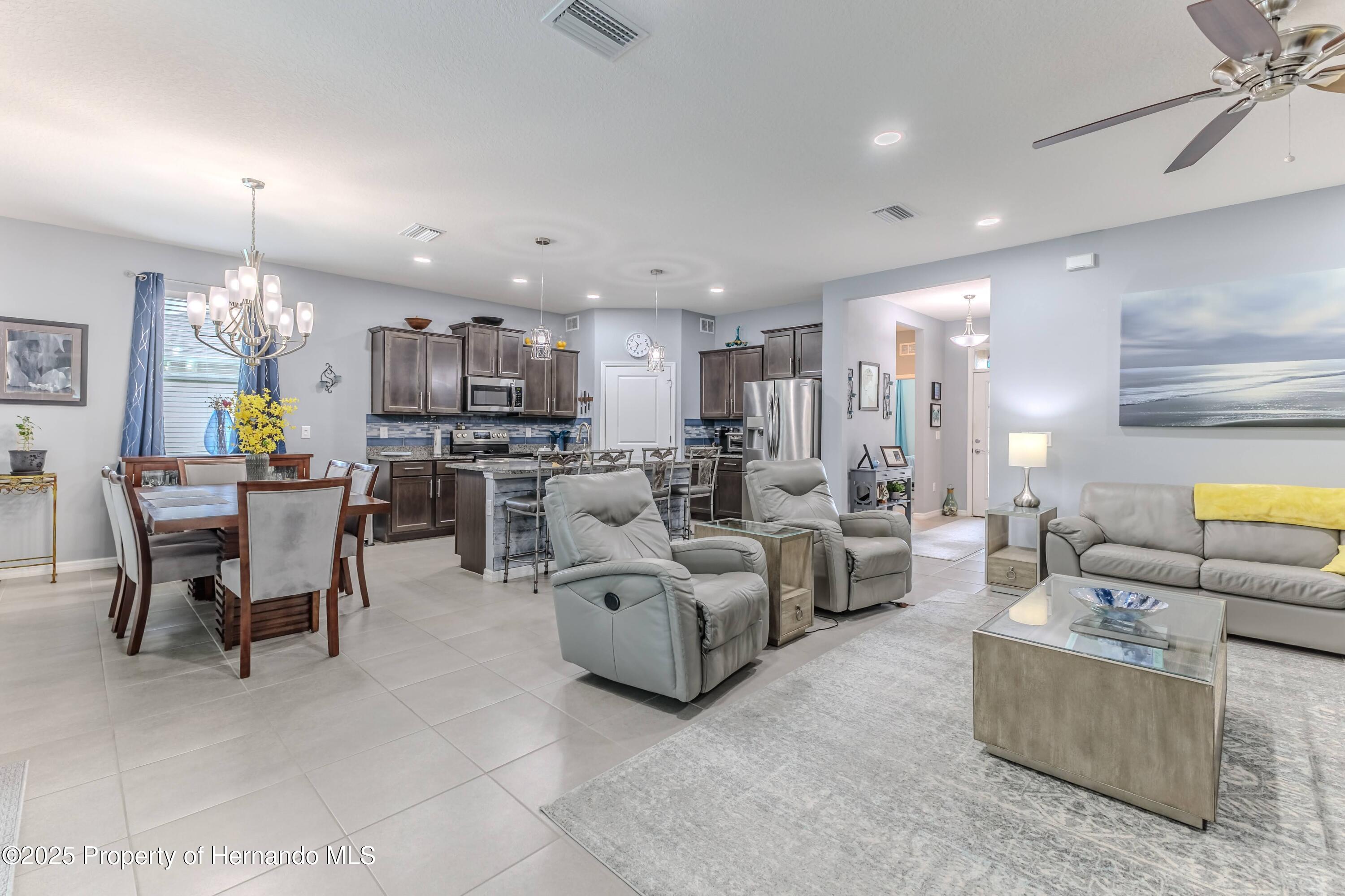 17679 Garsalaso Circle, Brooksville, Florida image 14