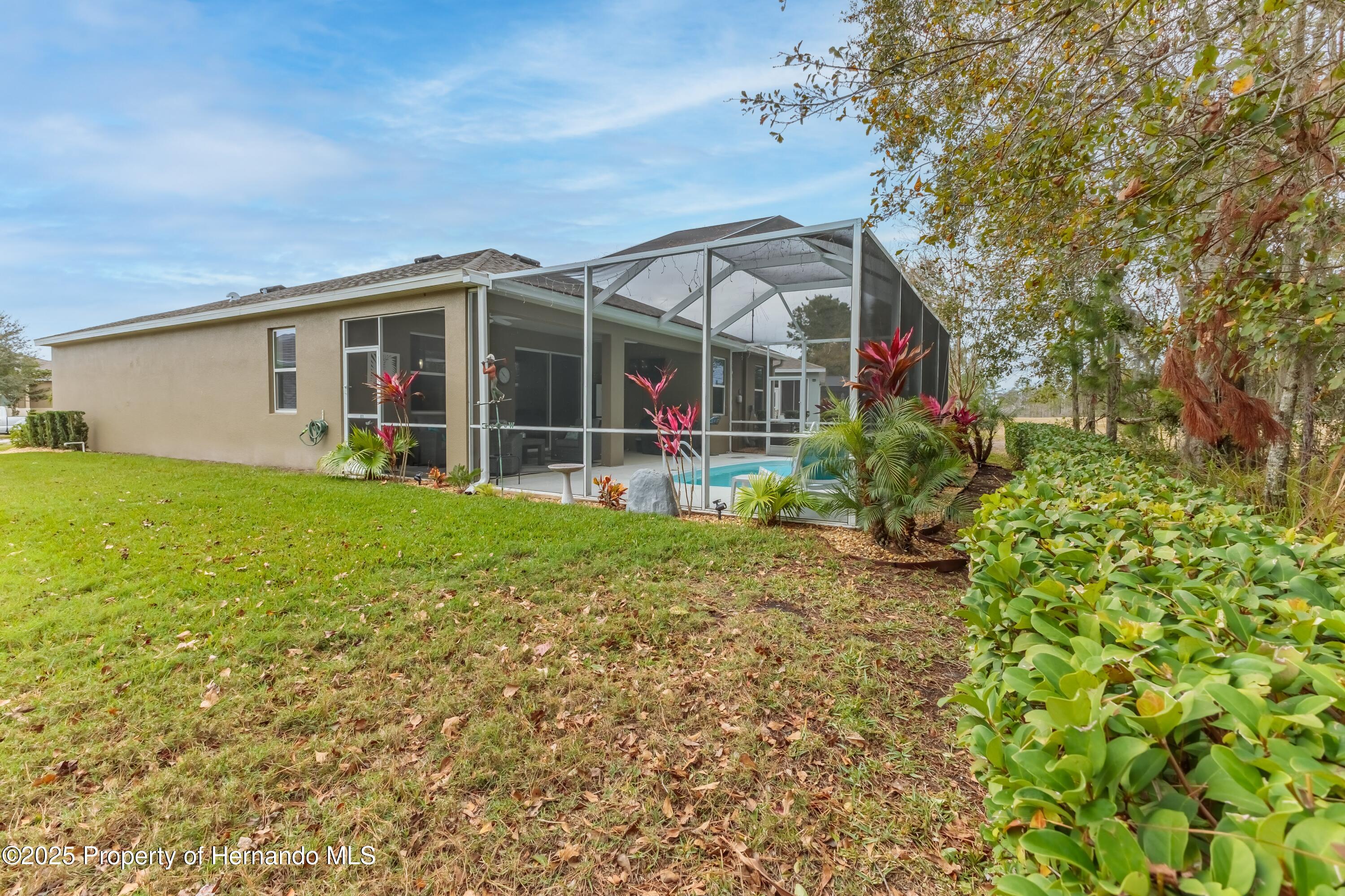 17679 Garsalaso Circle, Brooksville, Florida image 4