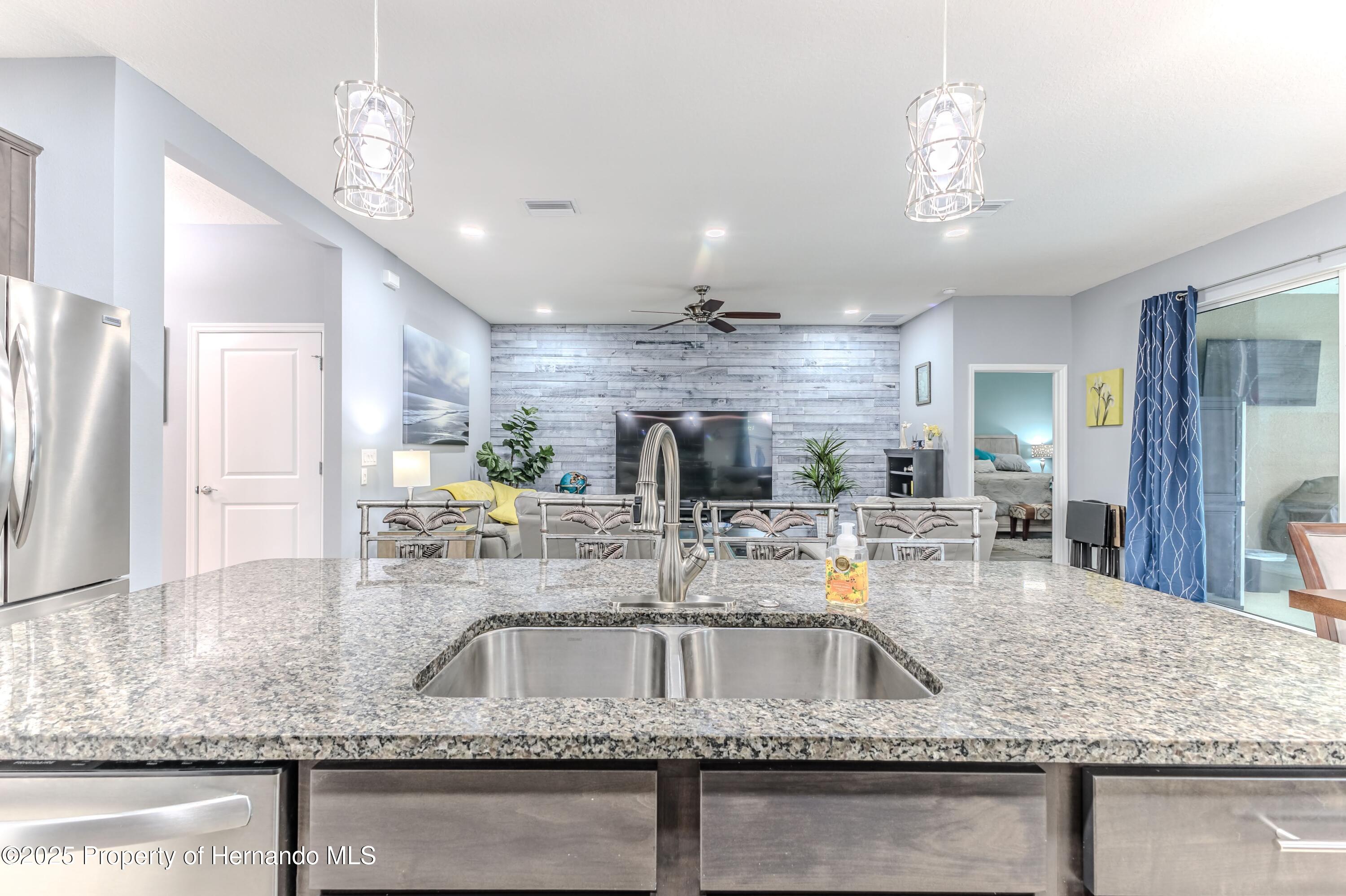 17679 Garsalaso Circle, Brooksville, Florida image 24