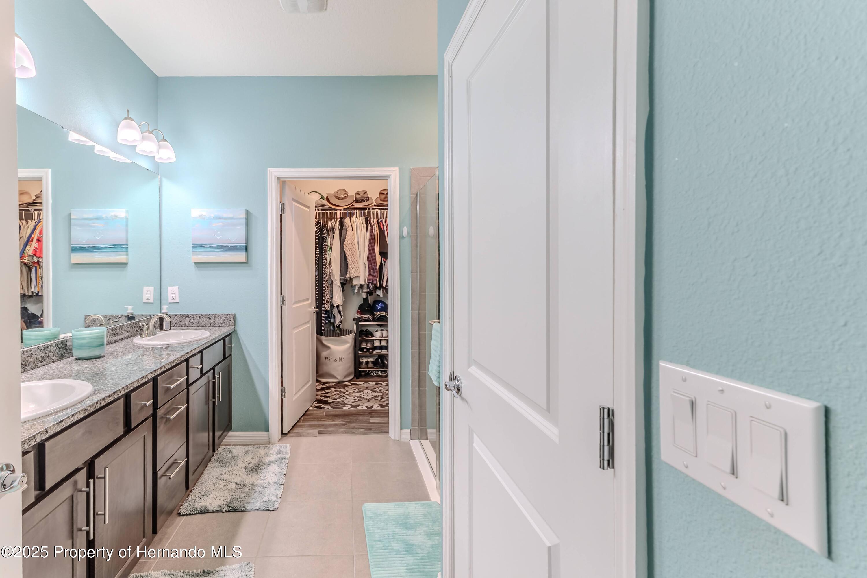 17679 Garsalaso Circle, Brooksville, Florida image 32
