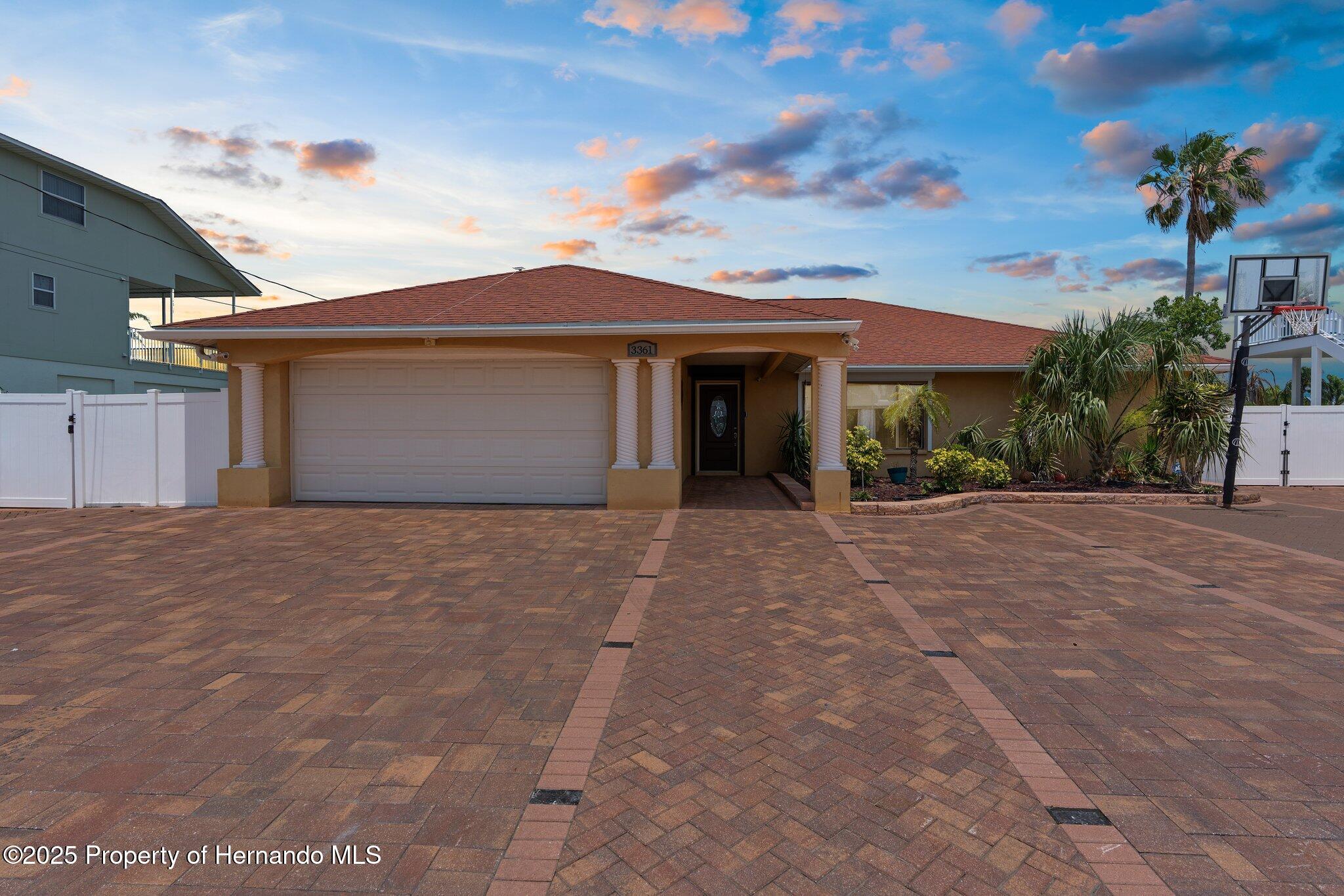 3361 Gulfview Drive, HERNANDO BEACH, Florida image 2
