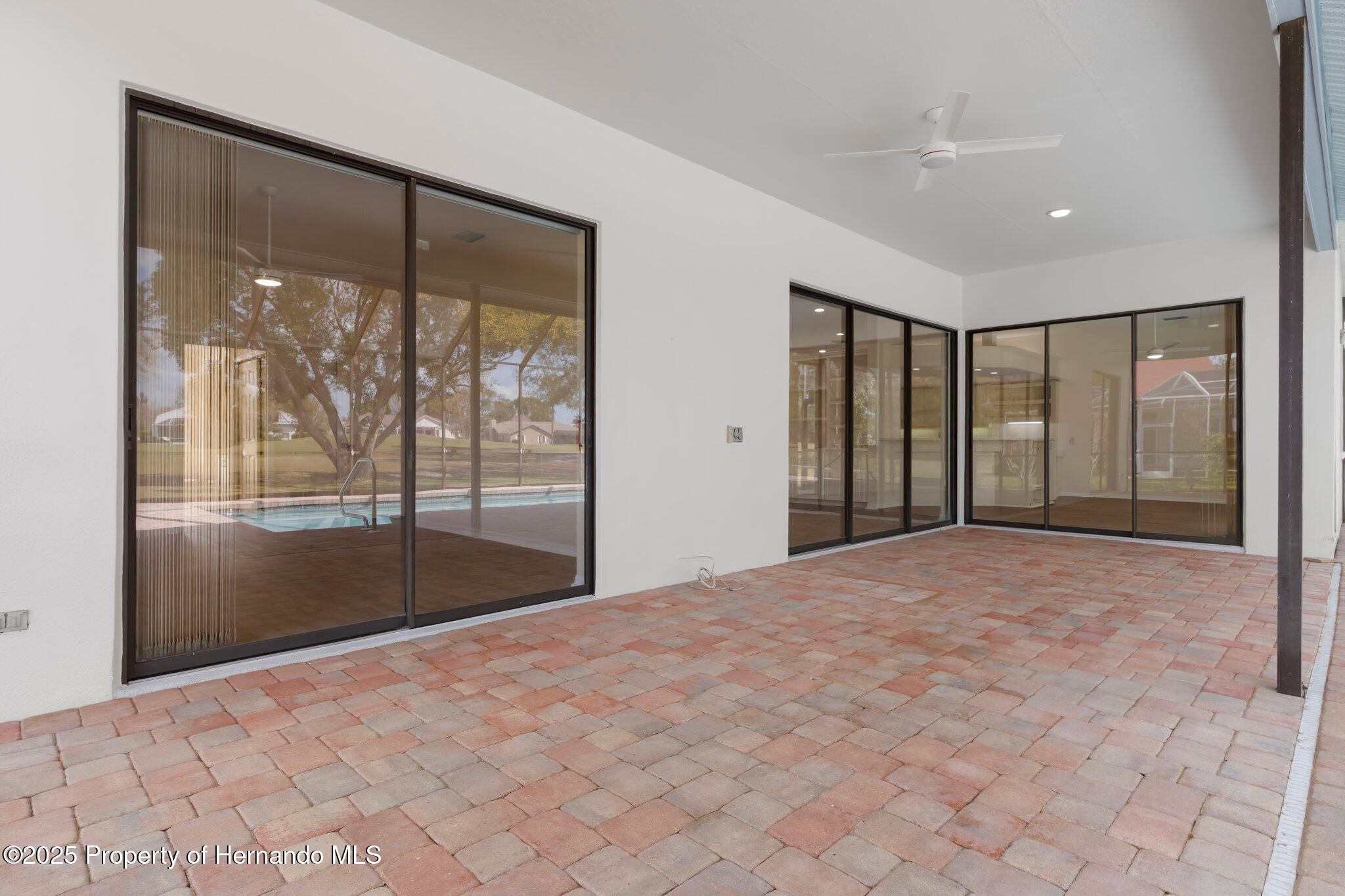 9397 Merriweather Drive, Weeki Wachee, Florida image 49