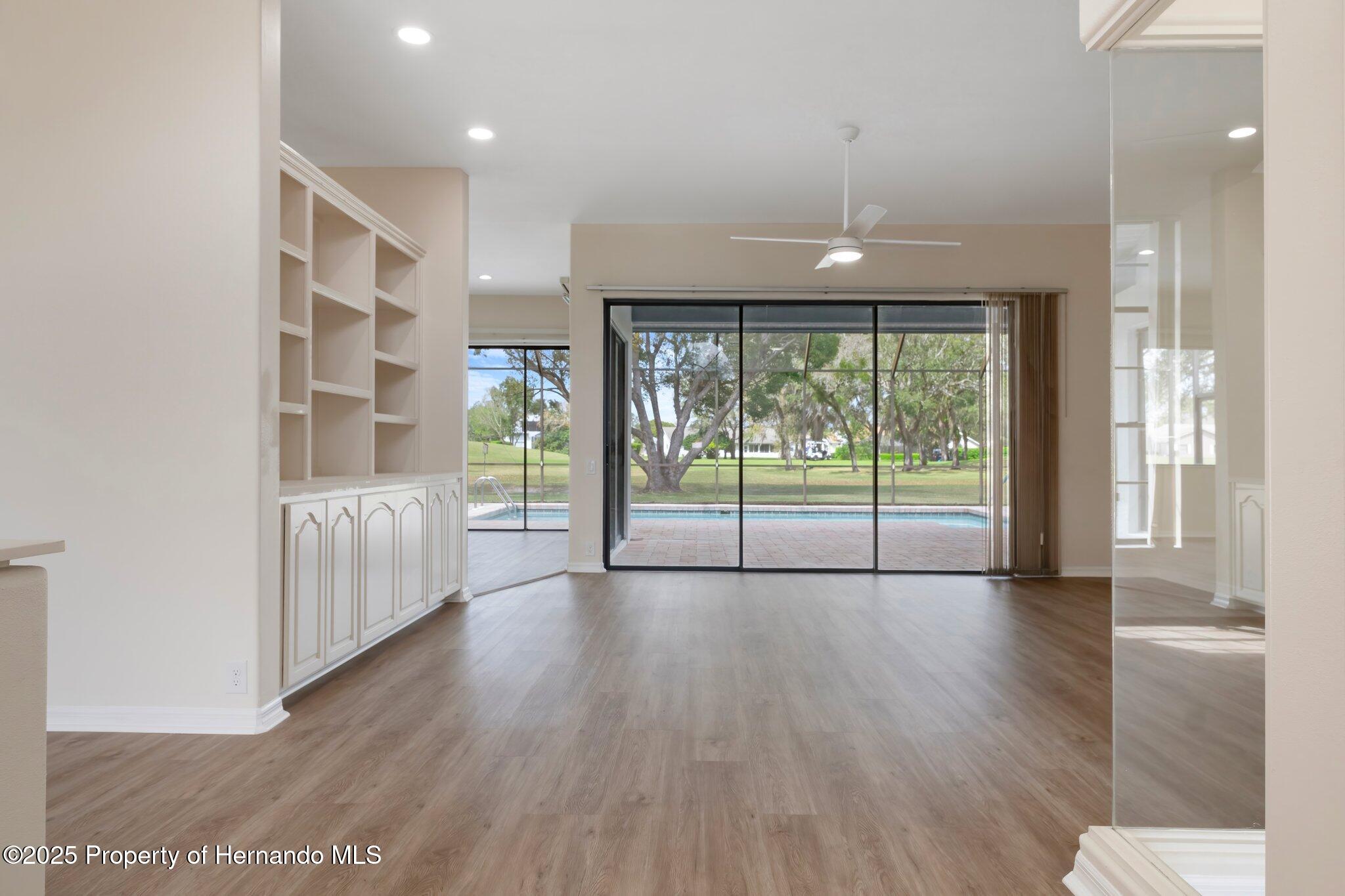 9397 Merriweather Drive, Weeki Wachee, Florida image 7