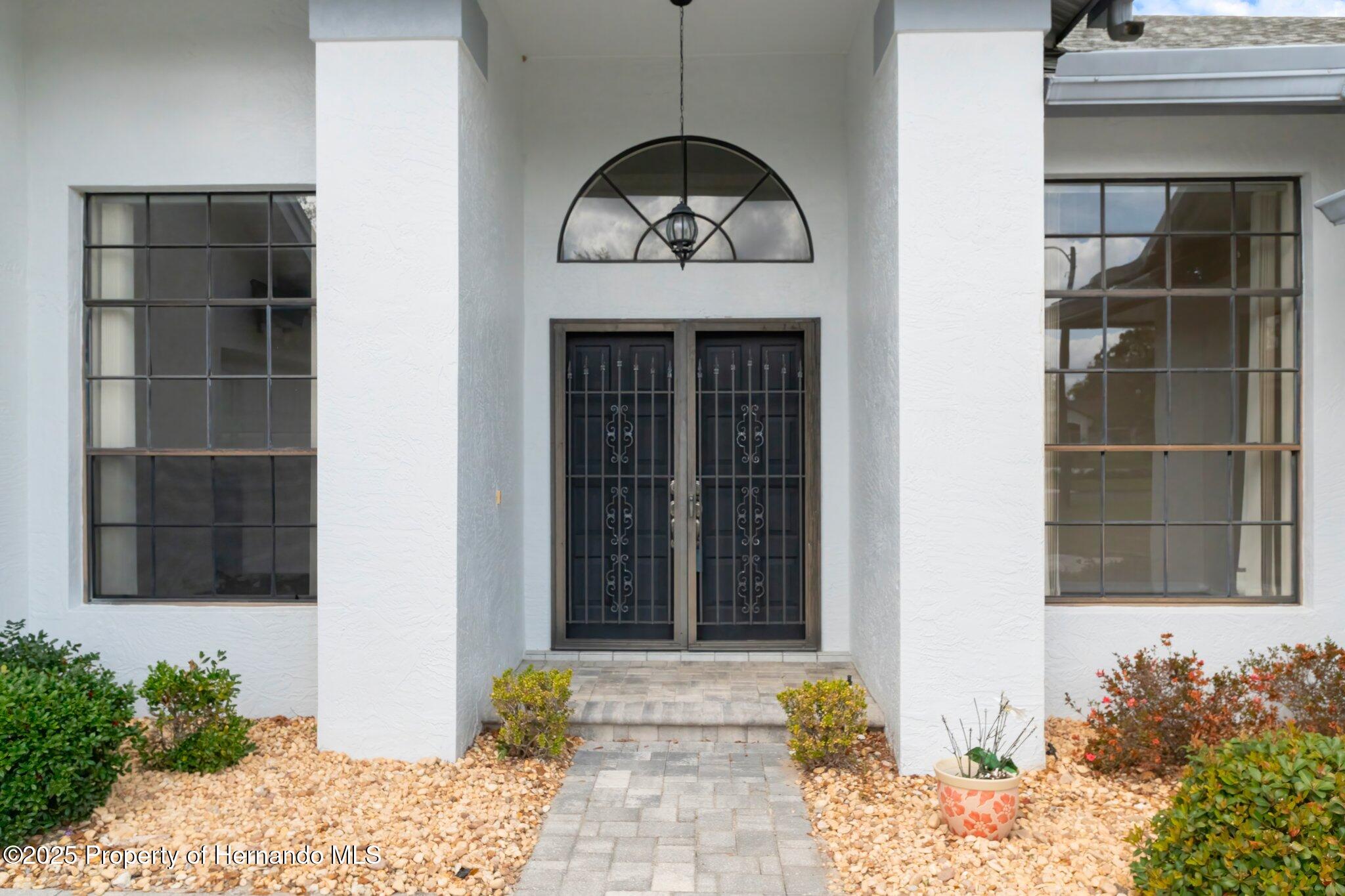 9397 Merriweather Drive, Weeki Wachee, Florida image 6