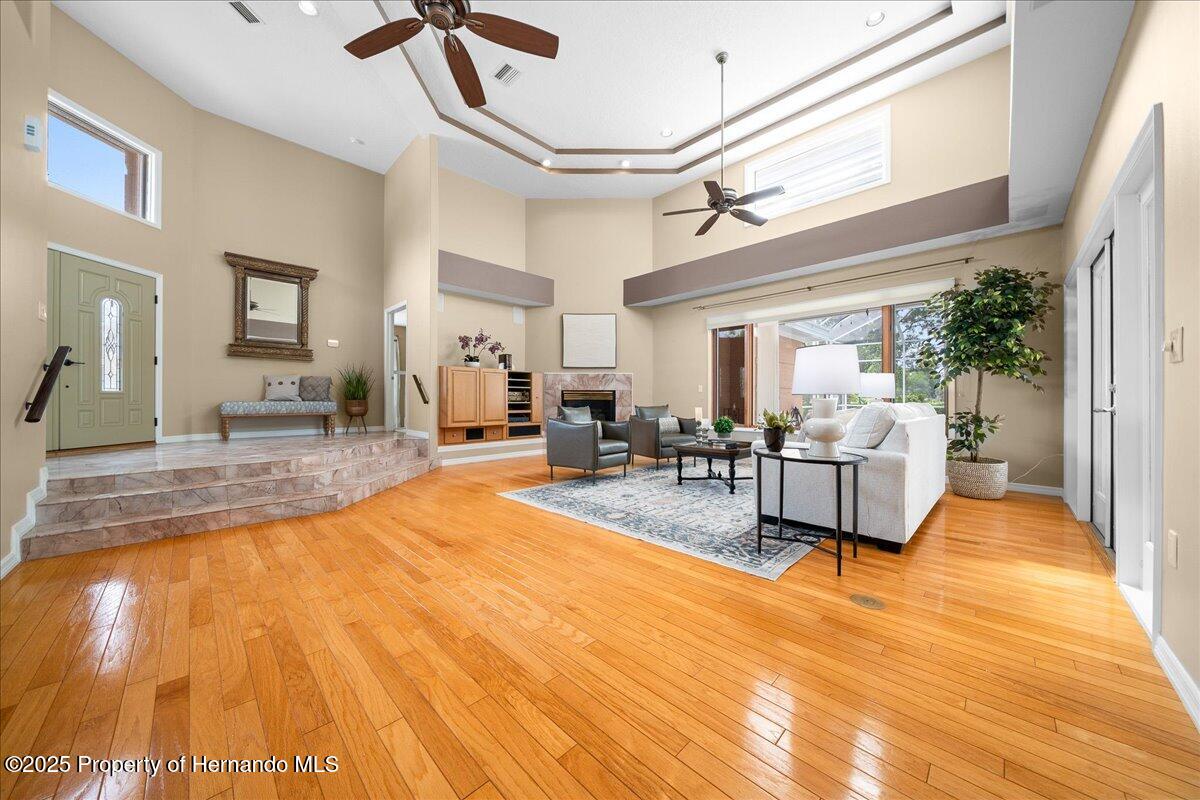 10044 Twelve Oaks Court, Weeki Wachee, Florida image 7