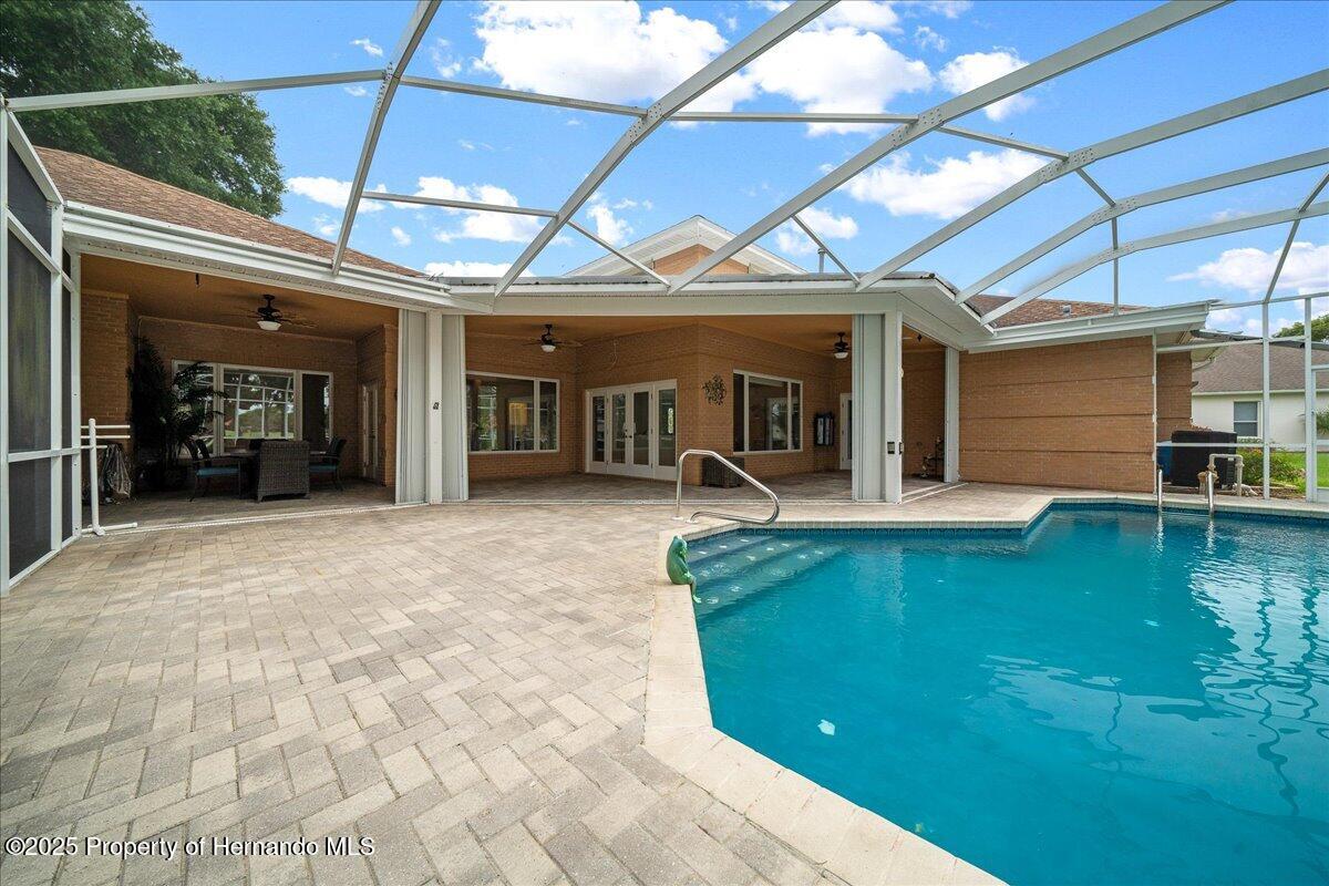 10044 Twelve Oaks Court, Weeki Wachee, Florida image 42