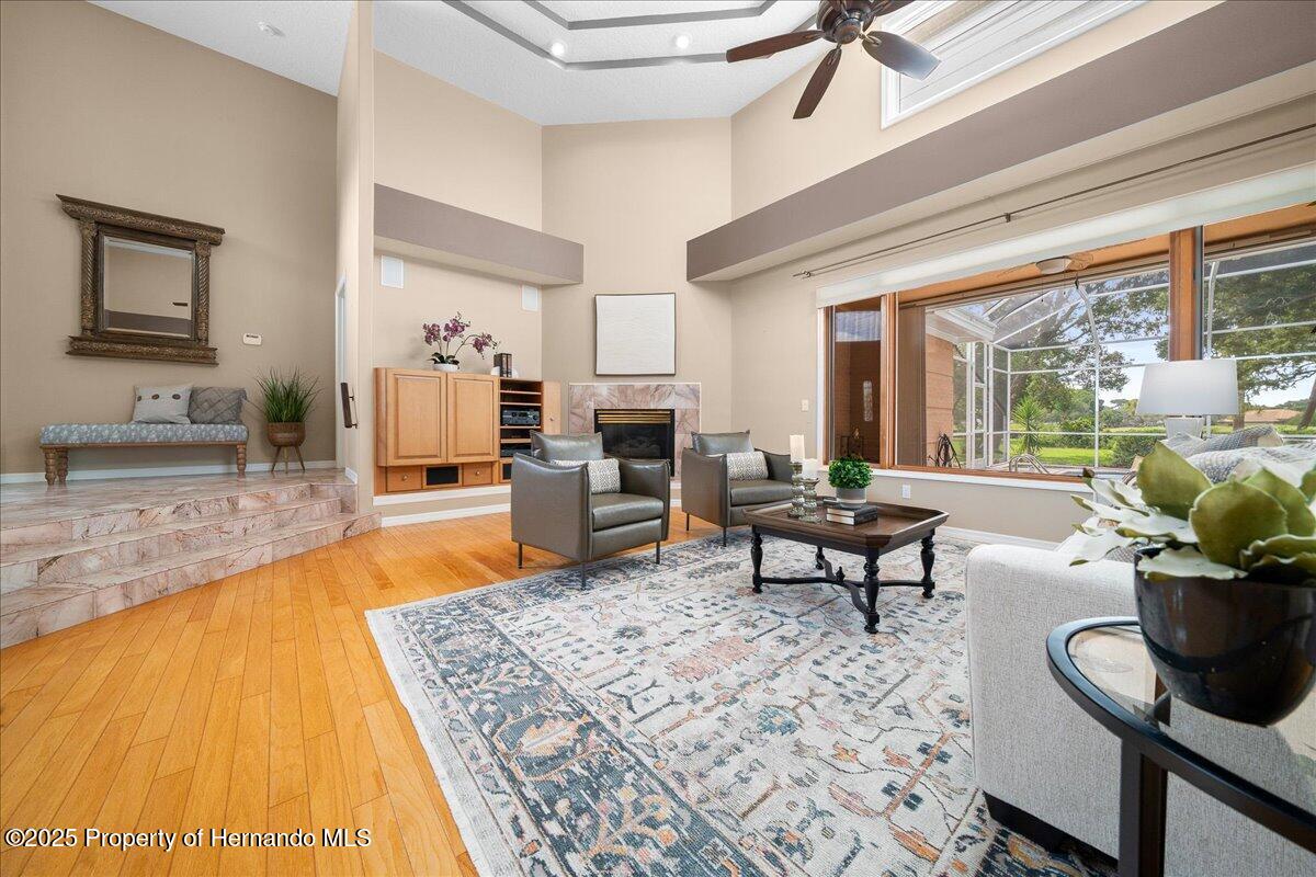 10044 Twelve Oaks Court, Weeki Wachee, Florida image 9