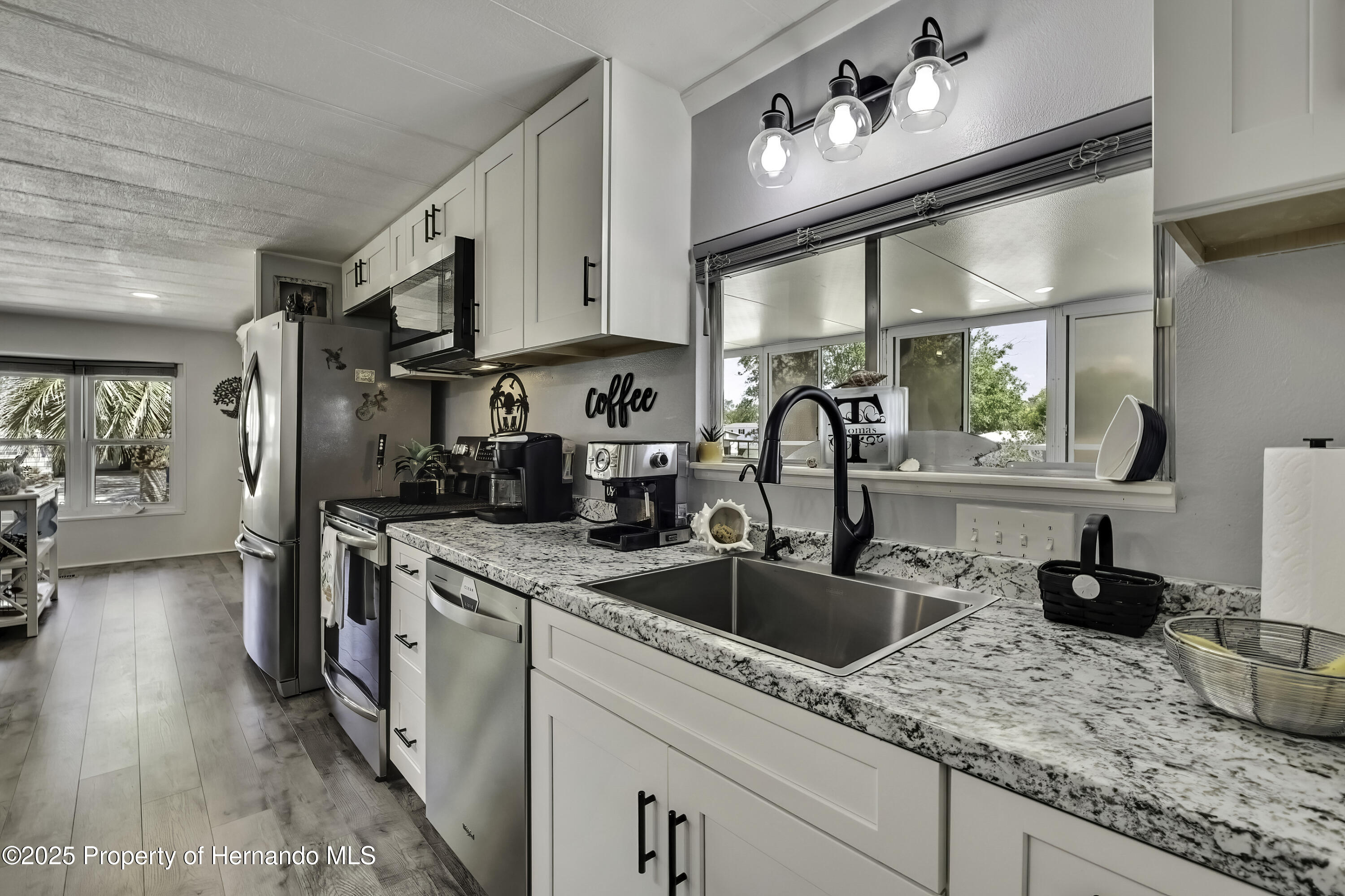 9036 Central Avenue, Brooksville, Florida image 17