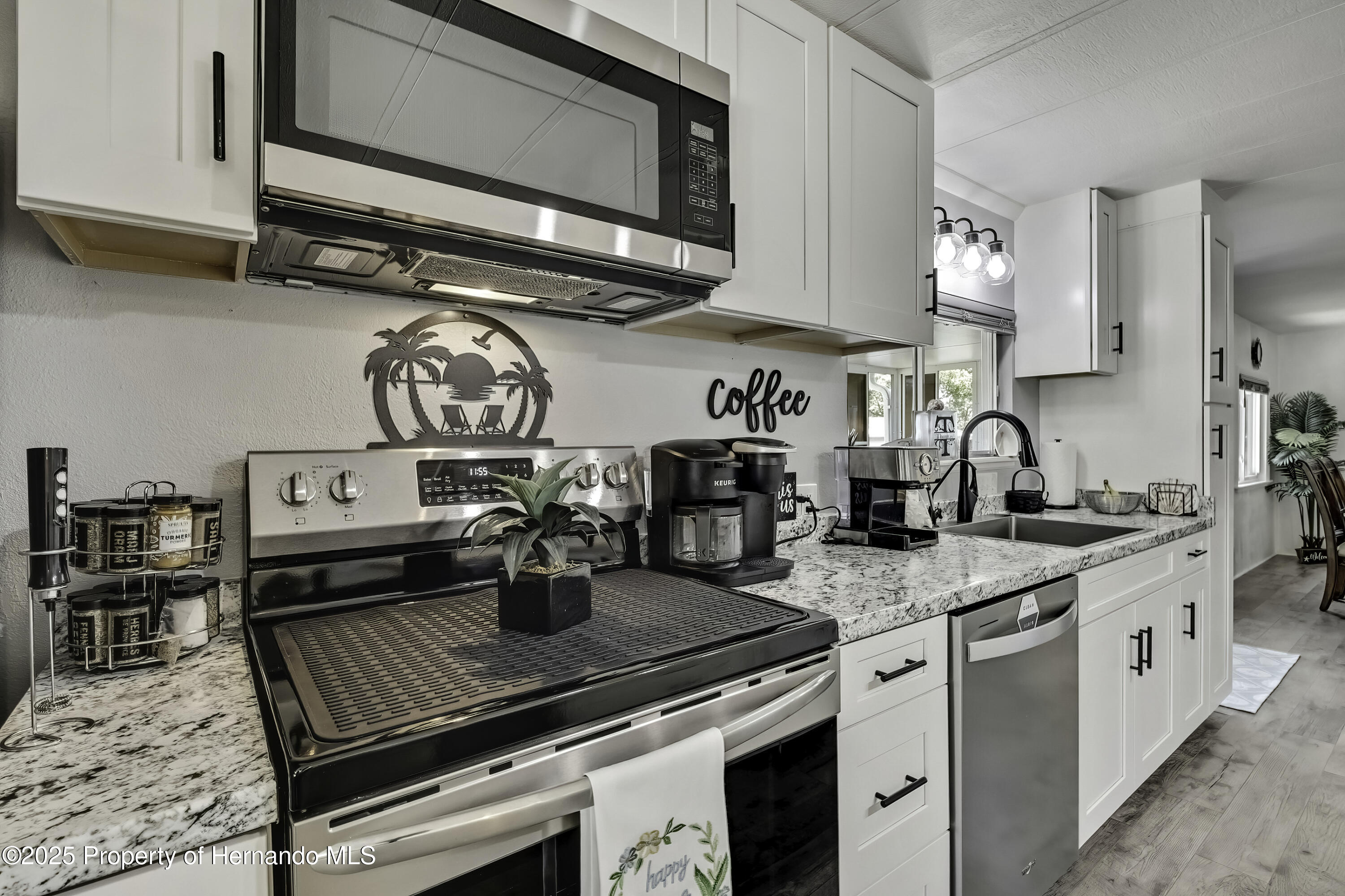 9036 Central Avenue, Brooksville, Florida image 19
