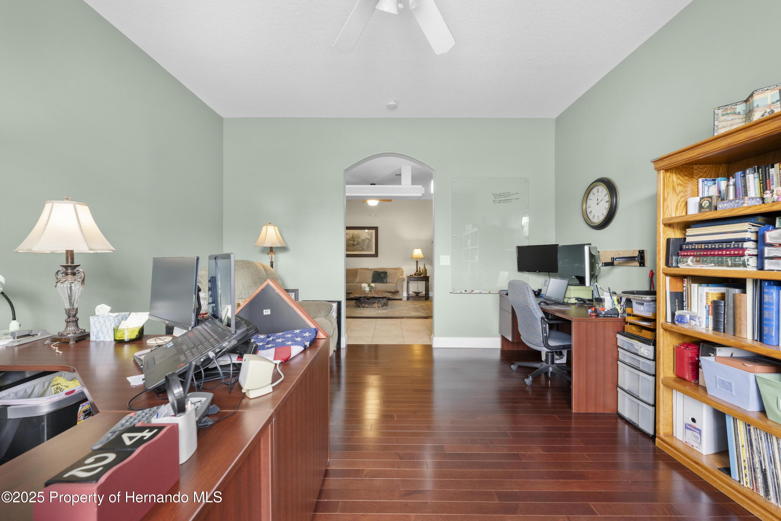 4180 Jacaranda Circle, Brooksville, Florida image 38
