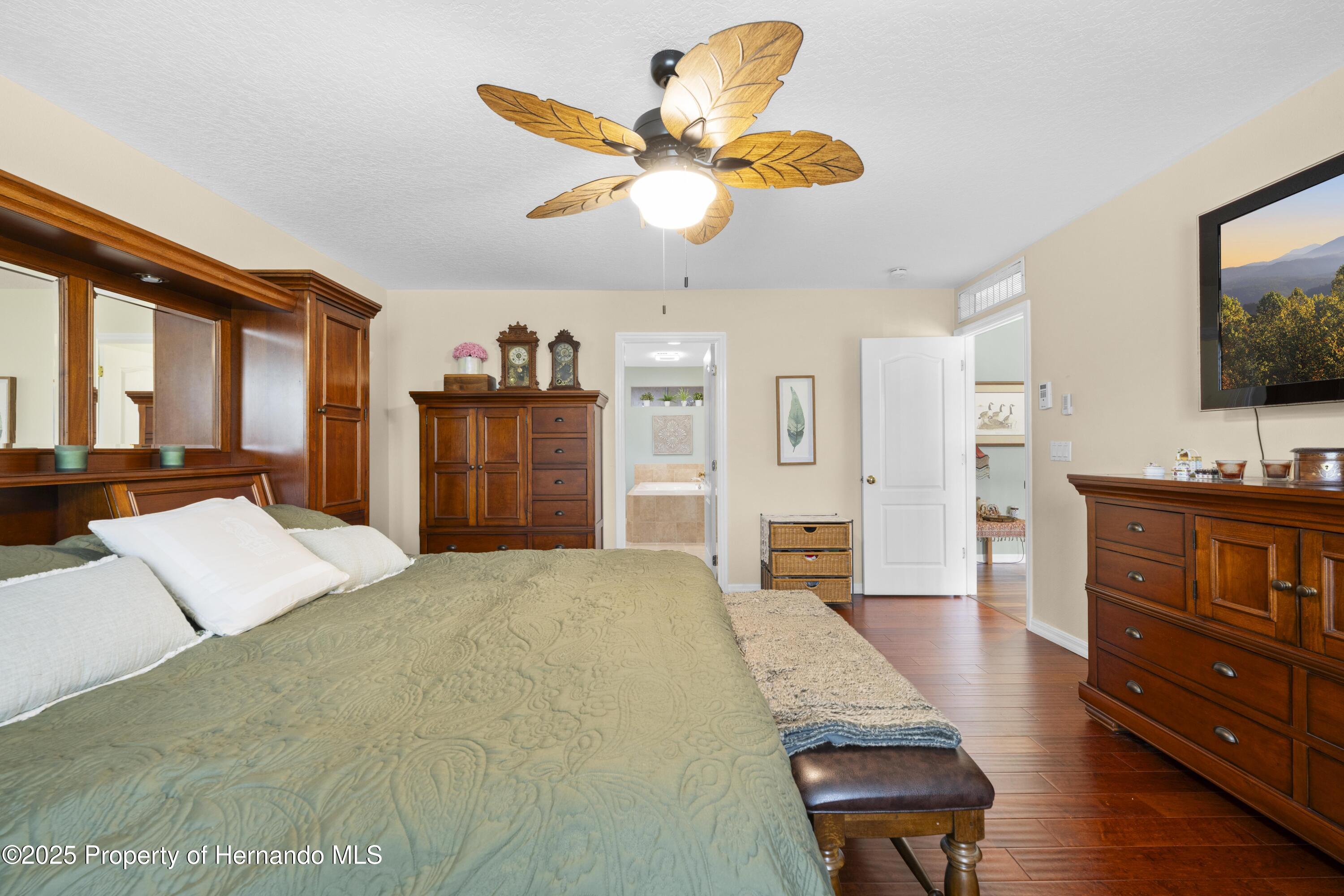 4180 Jacaranda Circle, Brooksville, Florida image 41