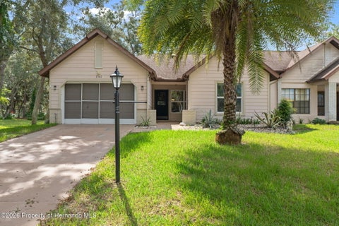 Homes For Sale - 2342 Countryside Drive<br/> Spring Hill, FL 34606
