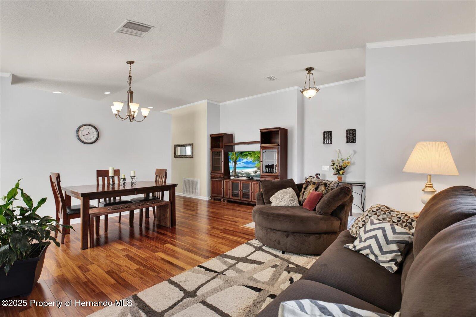 Brooksville, Florida 34604, United States, 3 Bedrooms Bedrooms, ,2 BathroomsBathrooms,Residential,Pending,78789