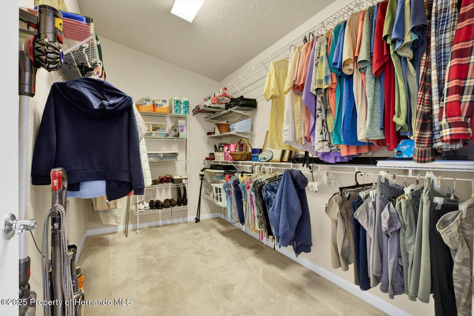 Brooksville, Florida 34604, United States, 3 Bedrooms Bedrooms, ,2 BathroomsBathrooms,Residential,Pending,78789