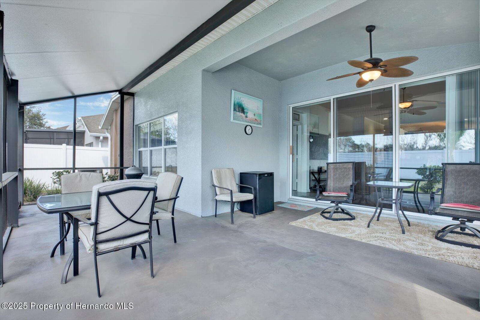 Brooksville, Florida 34604, United States, 3 Bedrooms Bedrooms, ,2 BathroomsBathrooms,Residential,Pending,78789